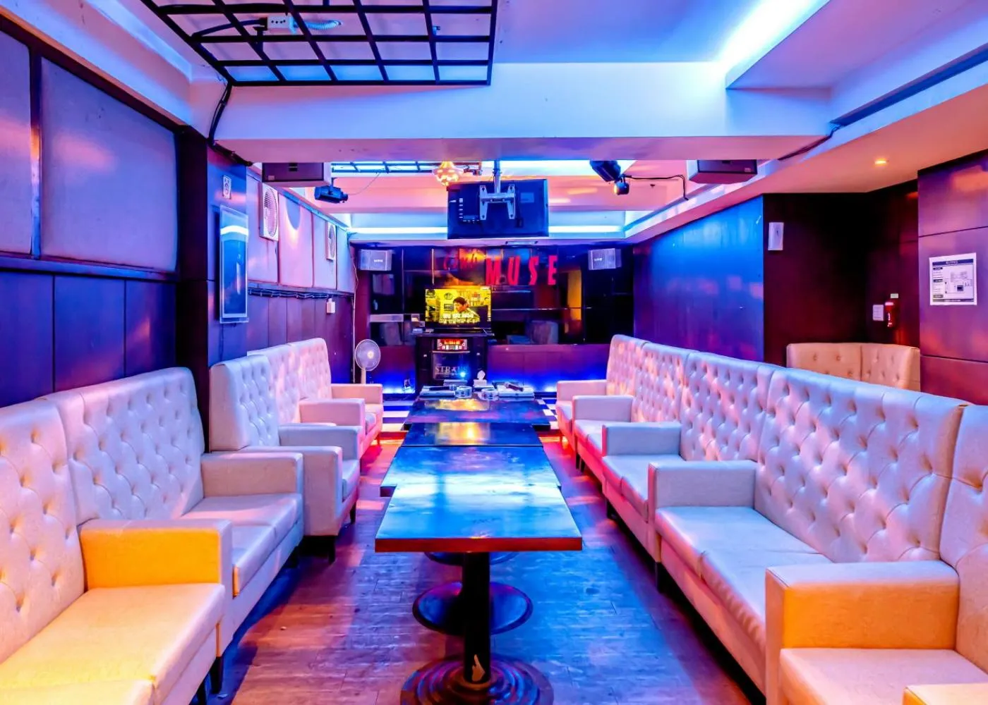 Karaoke in Dyne Resort