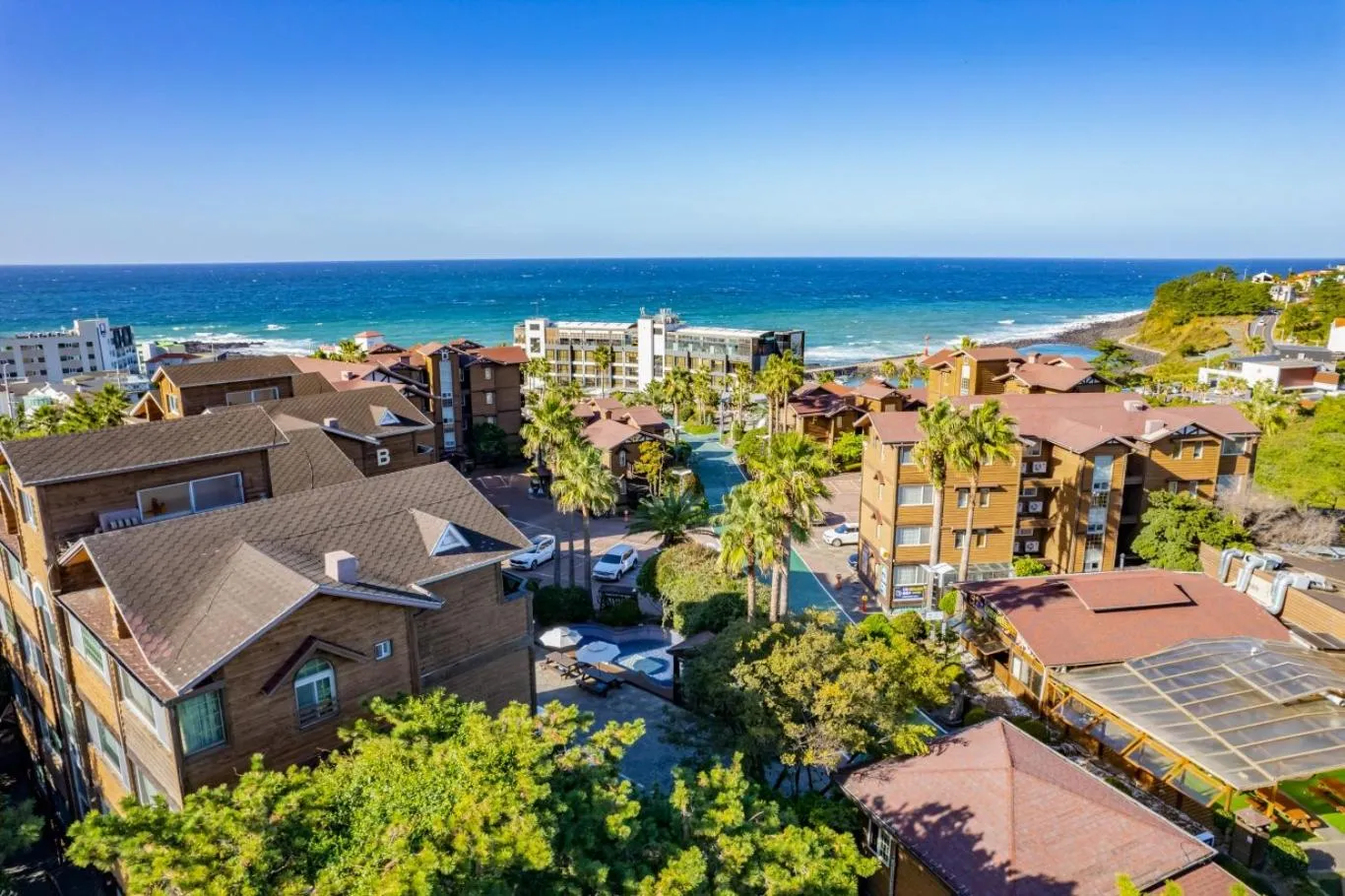 Property building in Dyne Resort