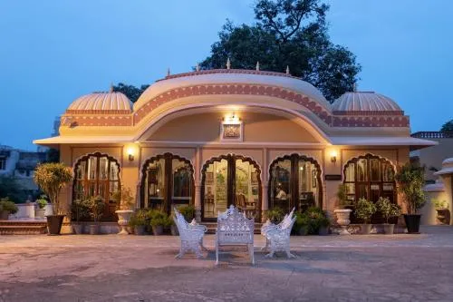 Hotel Narain Niwas Palace