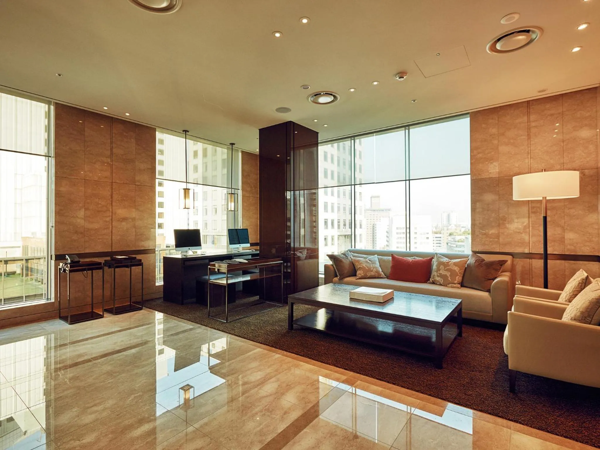 Lobby or reception in Crown Park Hotel Seoul Myeongdong