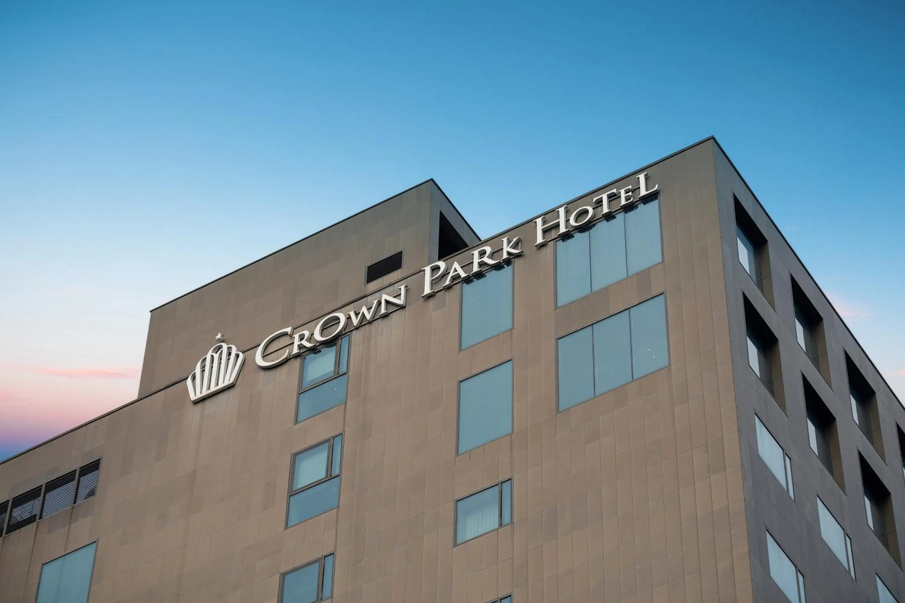 Property building in Crown Park Hotel Seoul Myeongdong