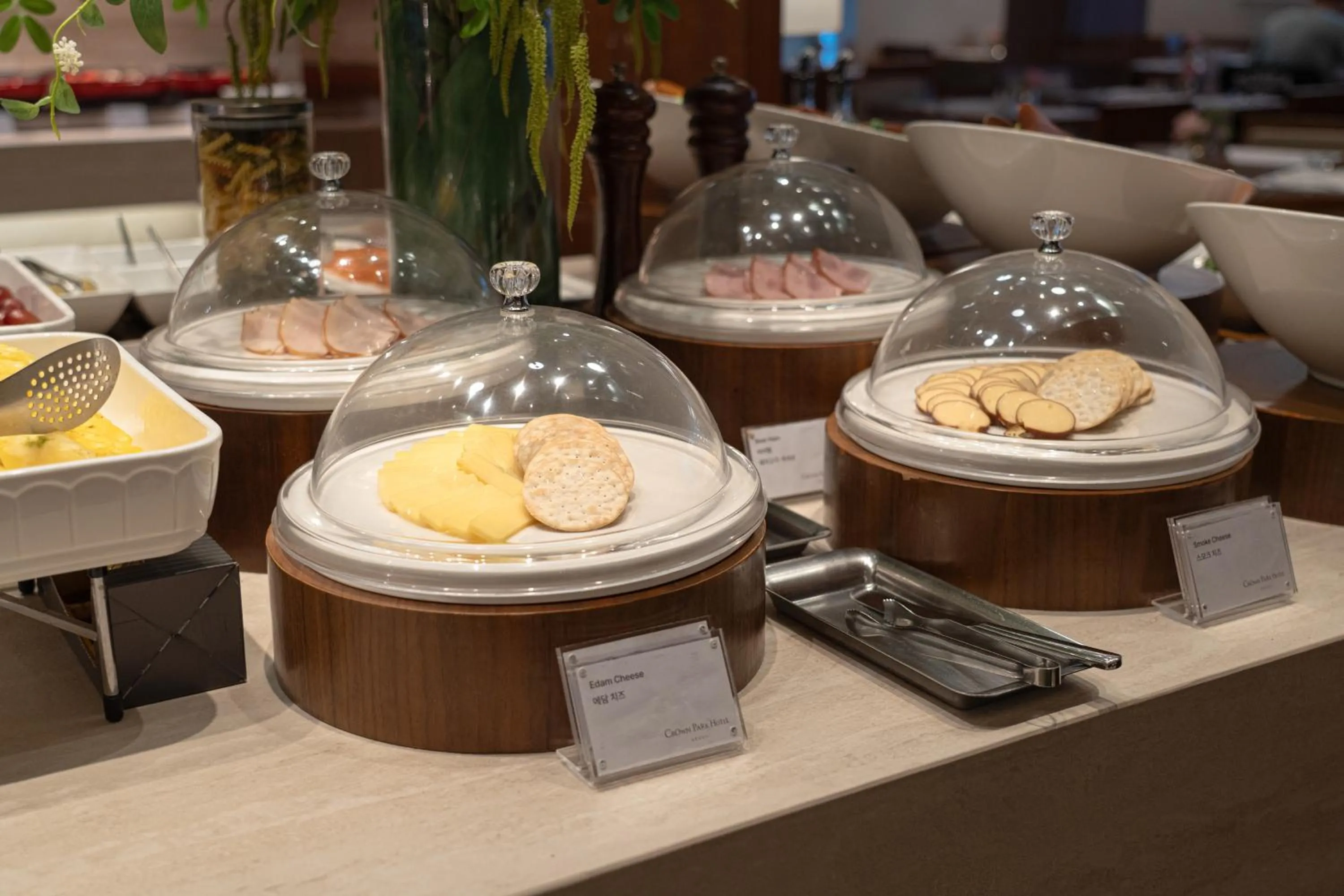 Breakfast in Crown Park Hotel Seoul Myeongdong