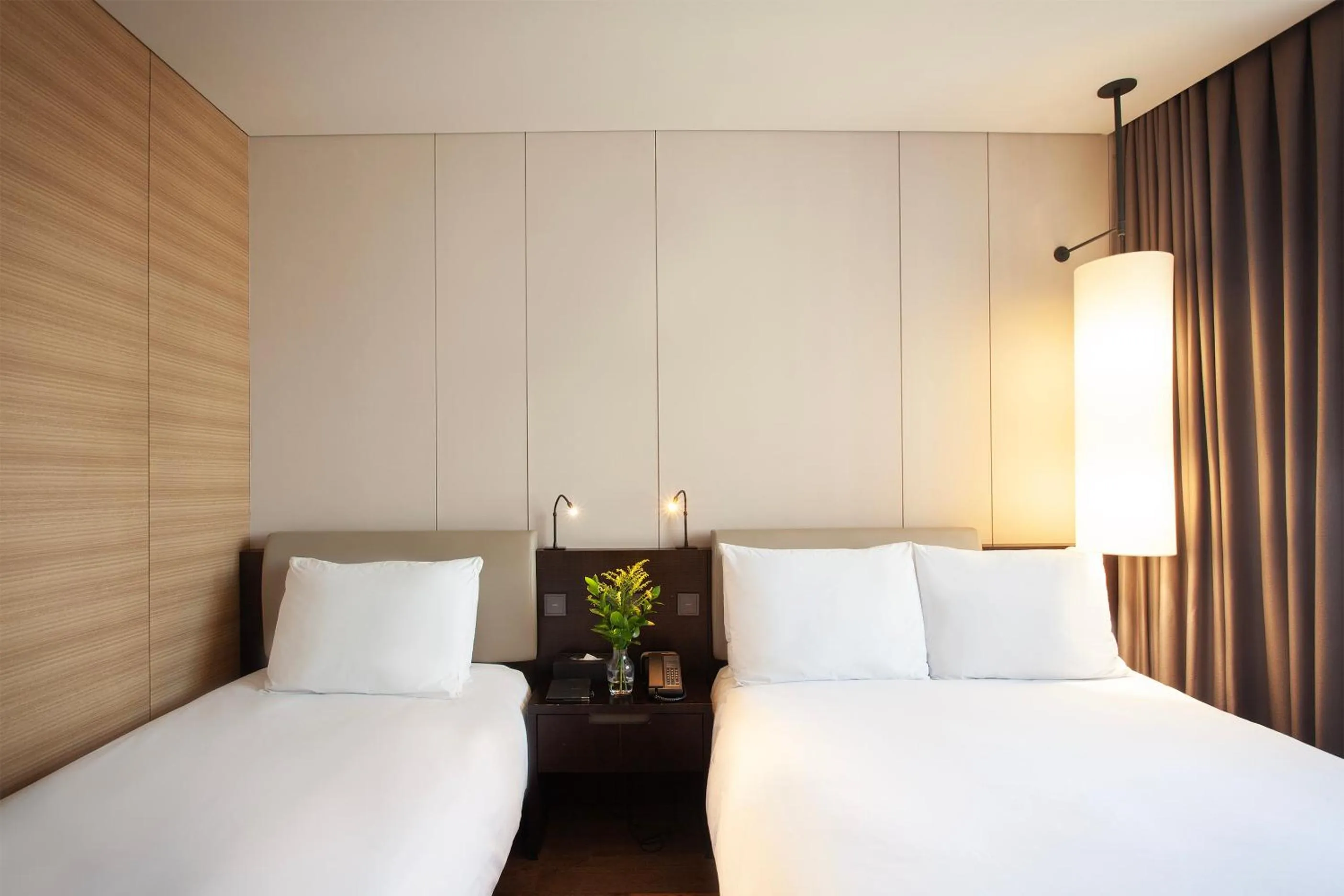 Photo of the whole room, Bed in Crown Park Hotel Seoul Myeongdong