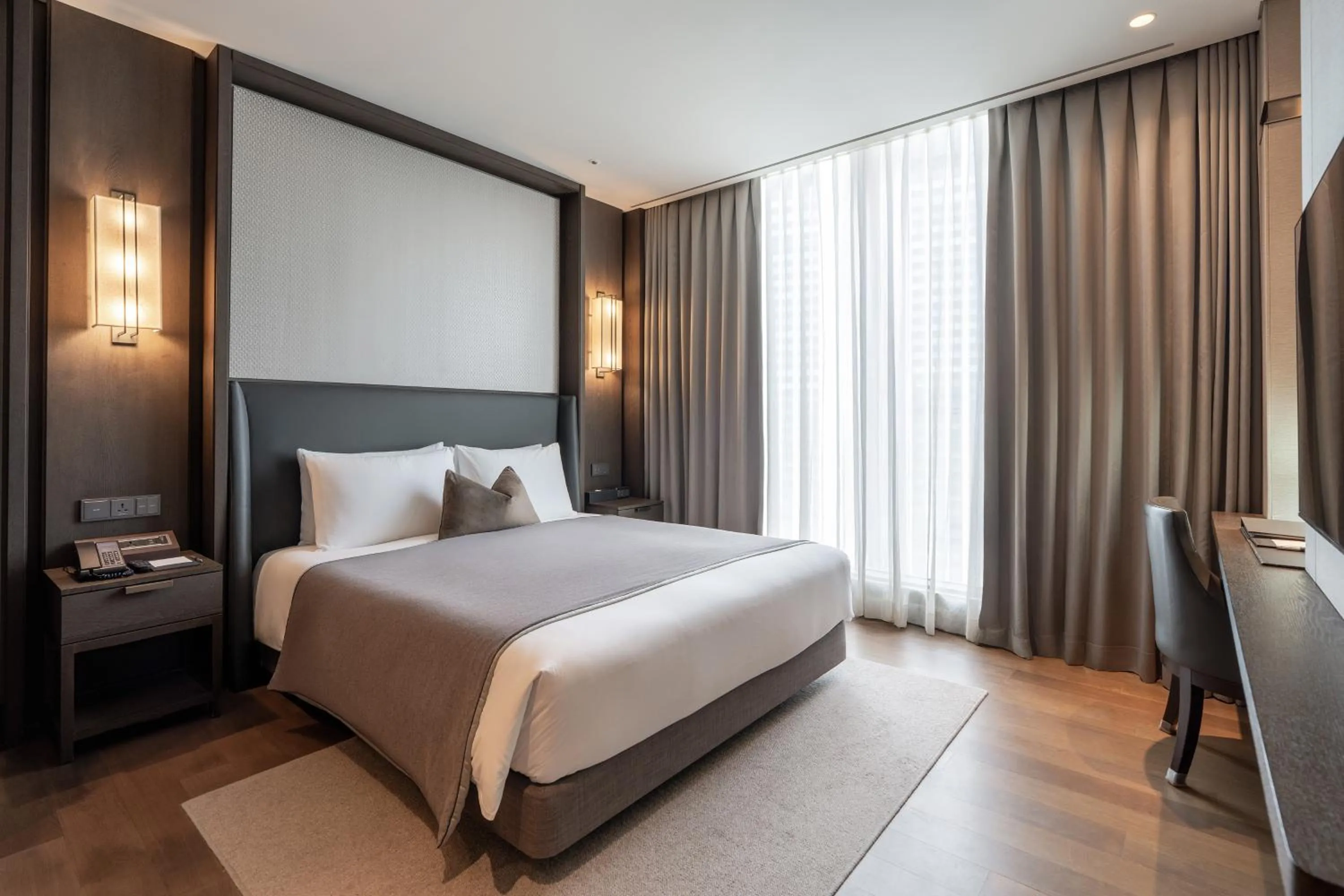 Bed in Crown Park Hotel Seoul Myeongdong