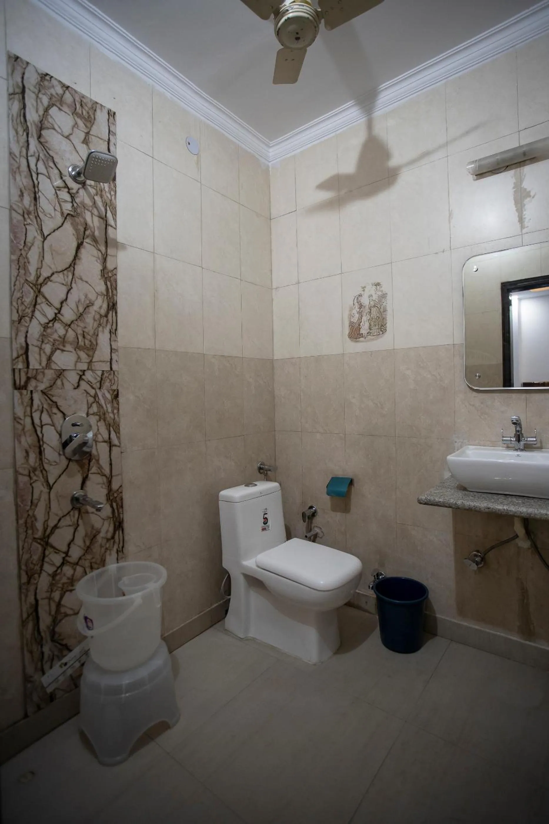 Bathroom in Hotel Yes Boss International- Awarded Best Hotel 2025 in Budget Category