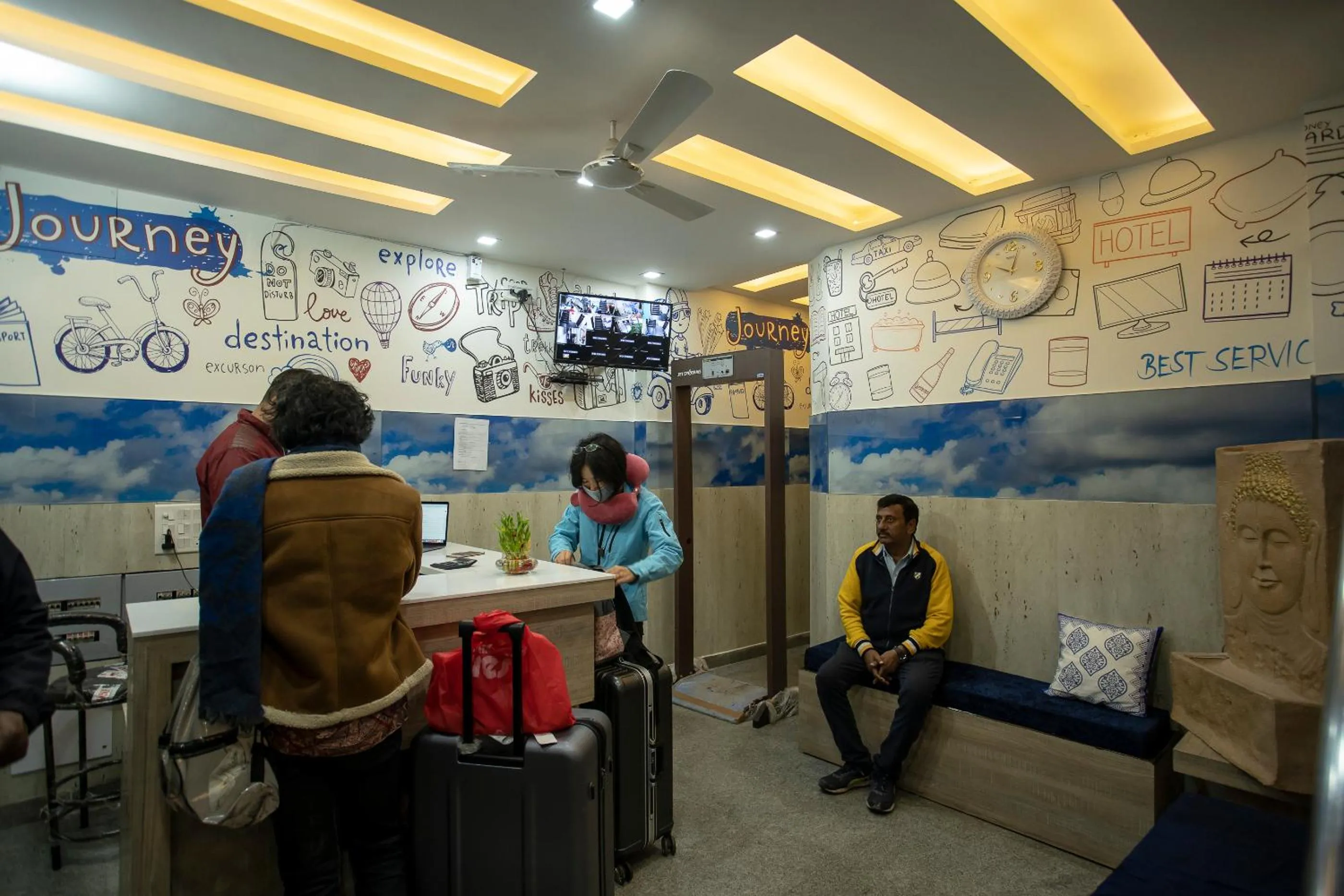 Lobby or reception in Hotel Yes Boss International- Awarded Best Hotel 2025 in Budget Category