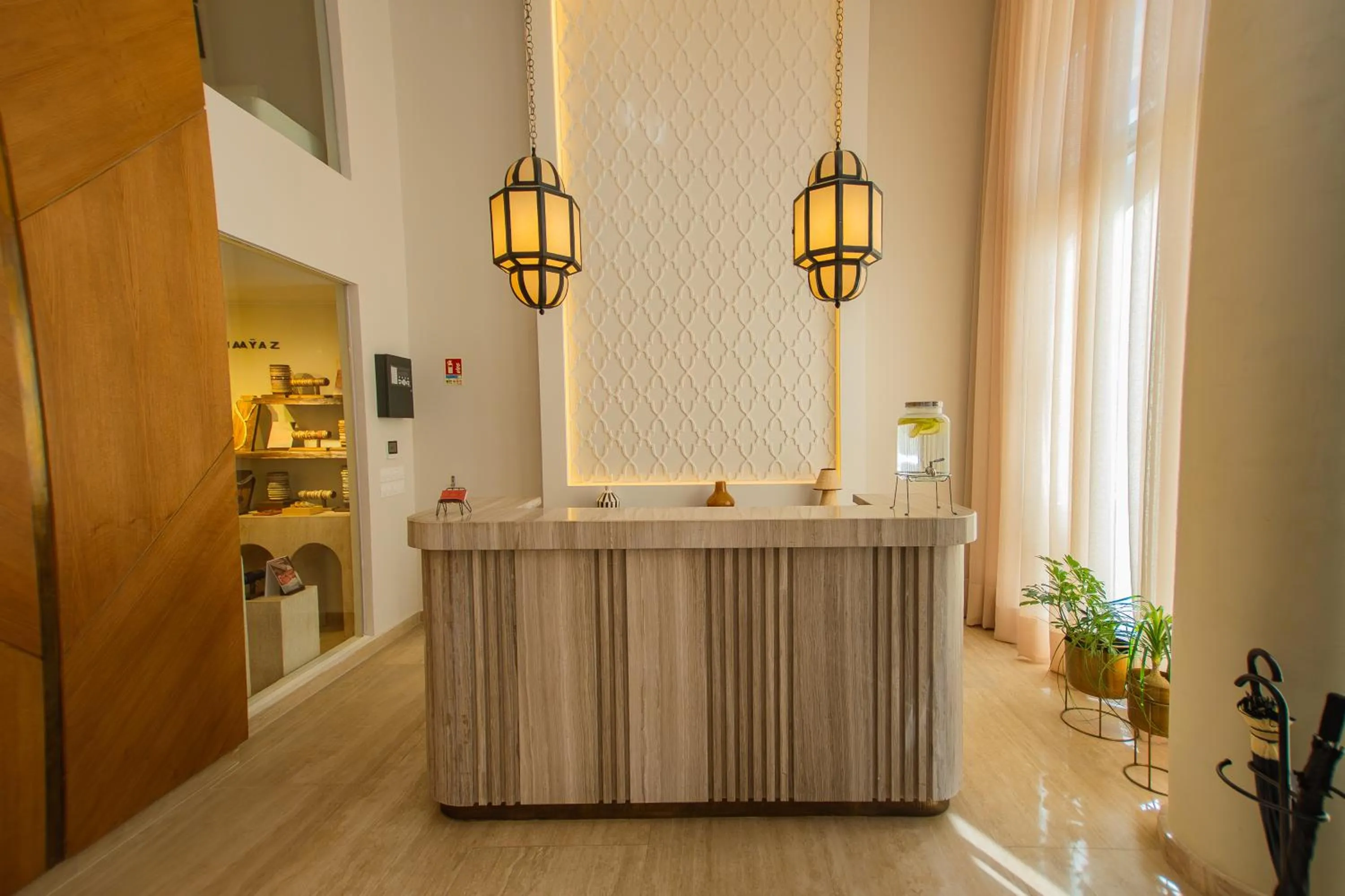 Lobby or reception in Dally Apart Hotel