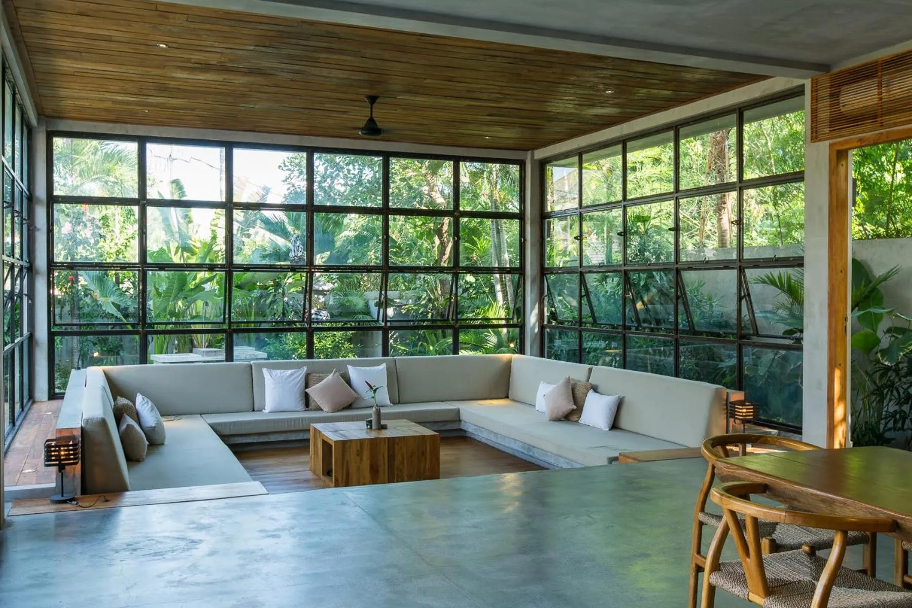 Living room in ZIN Berawa Villas & Bungalows