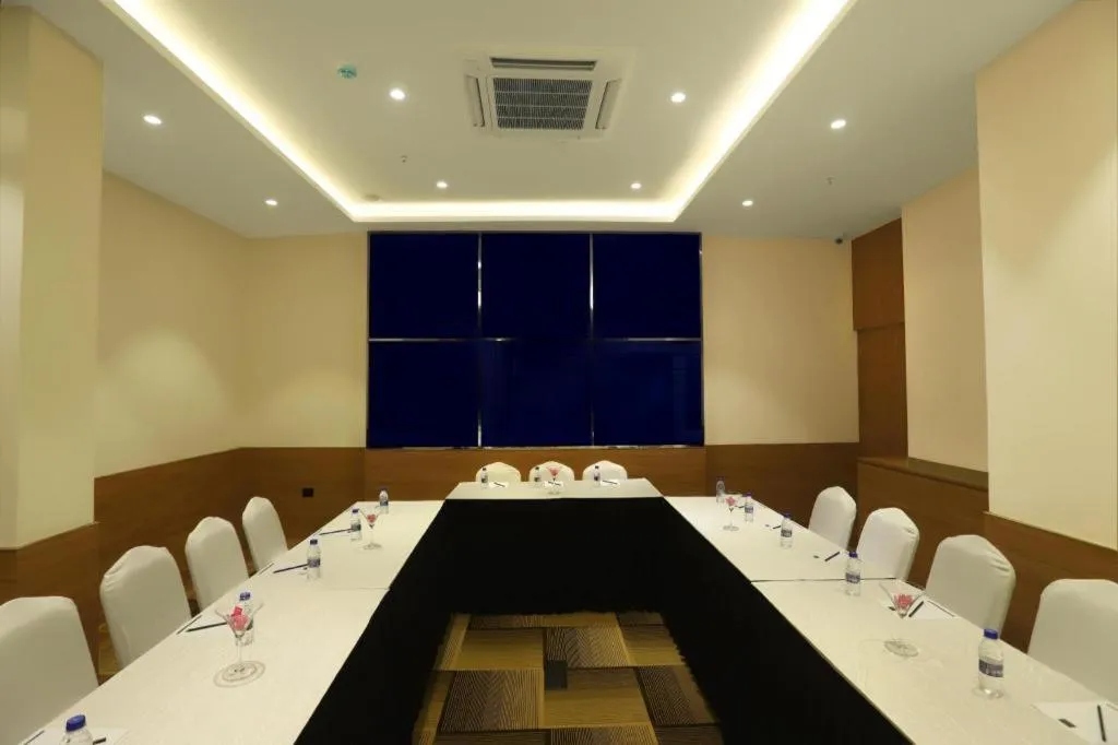 Aralia A business Hotel, MIDC