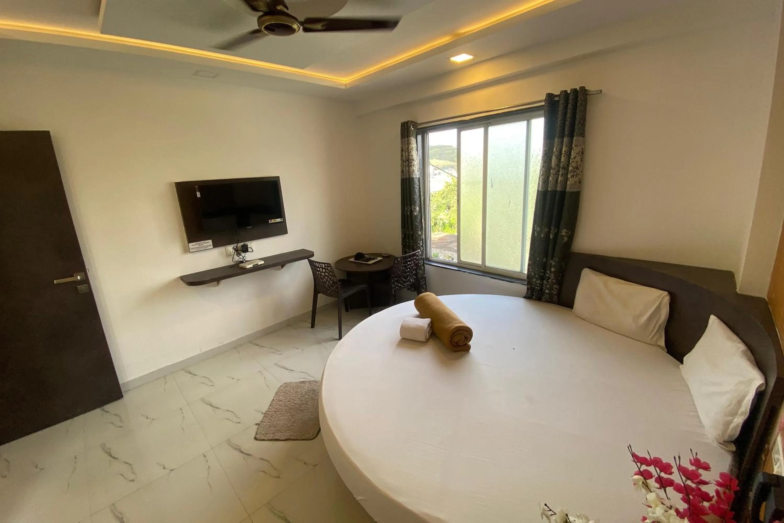 Bed in Sai Vishwa Lodging