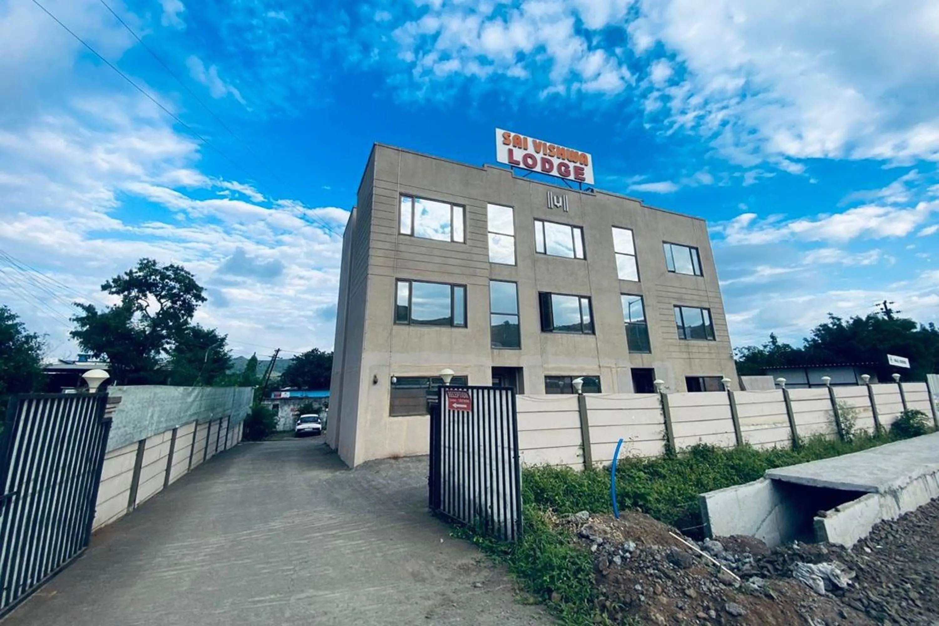 Property building in Sai Vishwa Lodging