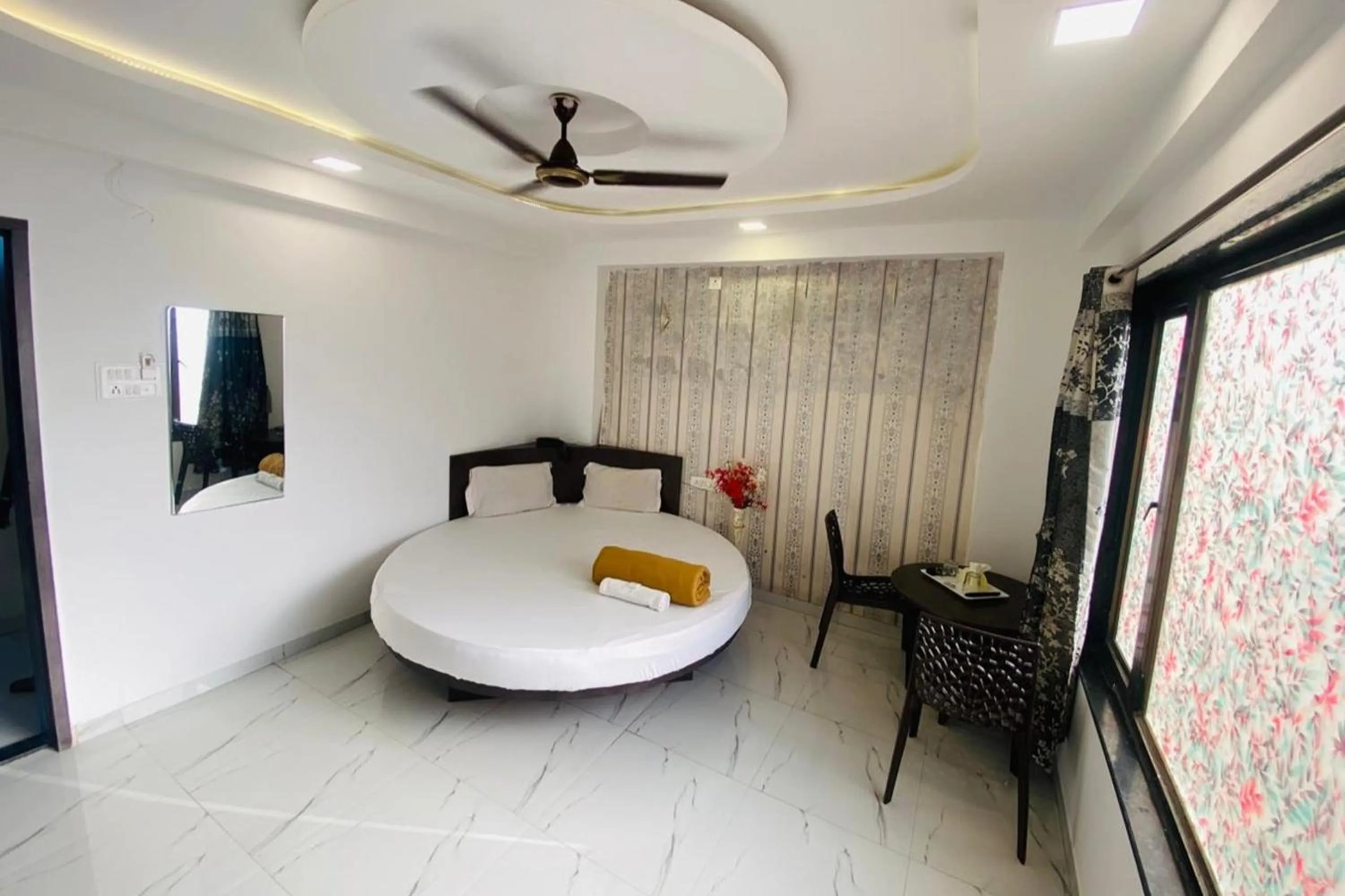 Bed in Sai Vishwa Lodging