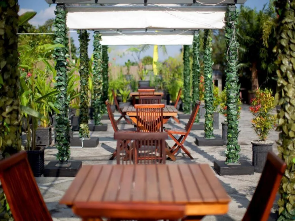 The Valley Resort Hotel