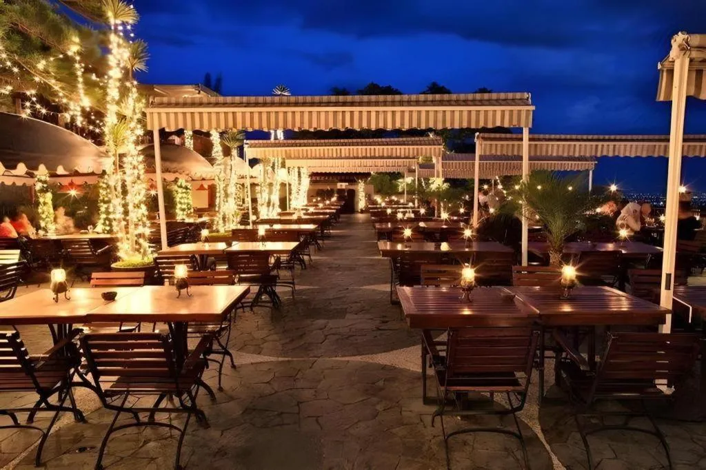 The Valley Resort Hotel