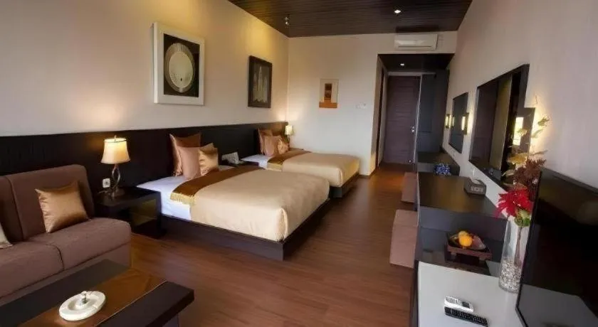 Bed in The Valley Resort Hotel