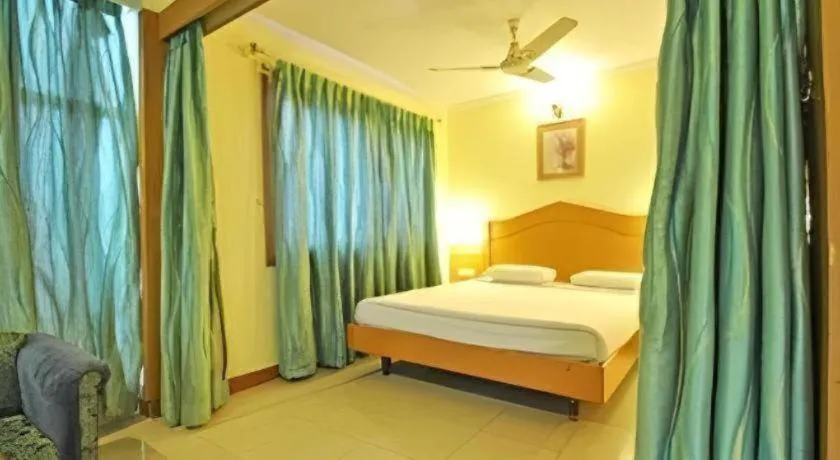 Bed in Hotel Nandhini Jayanagar