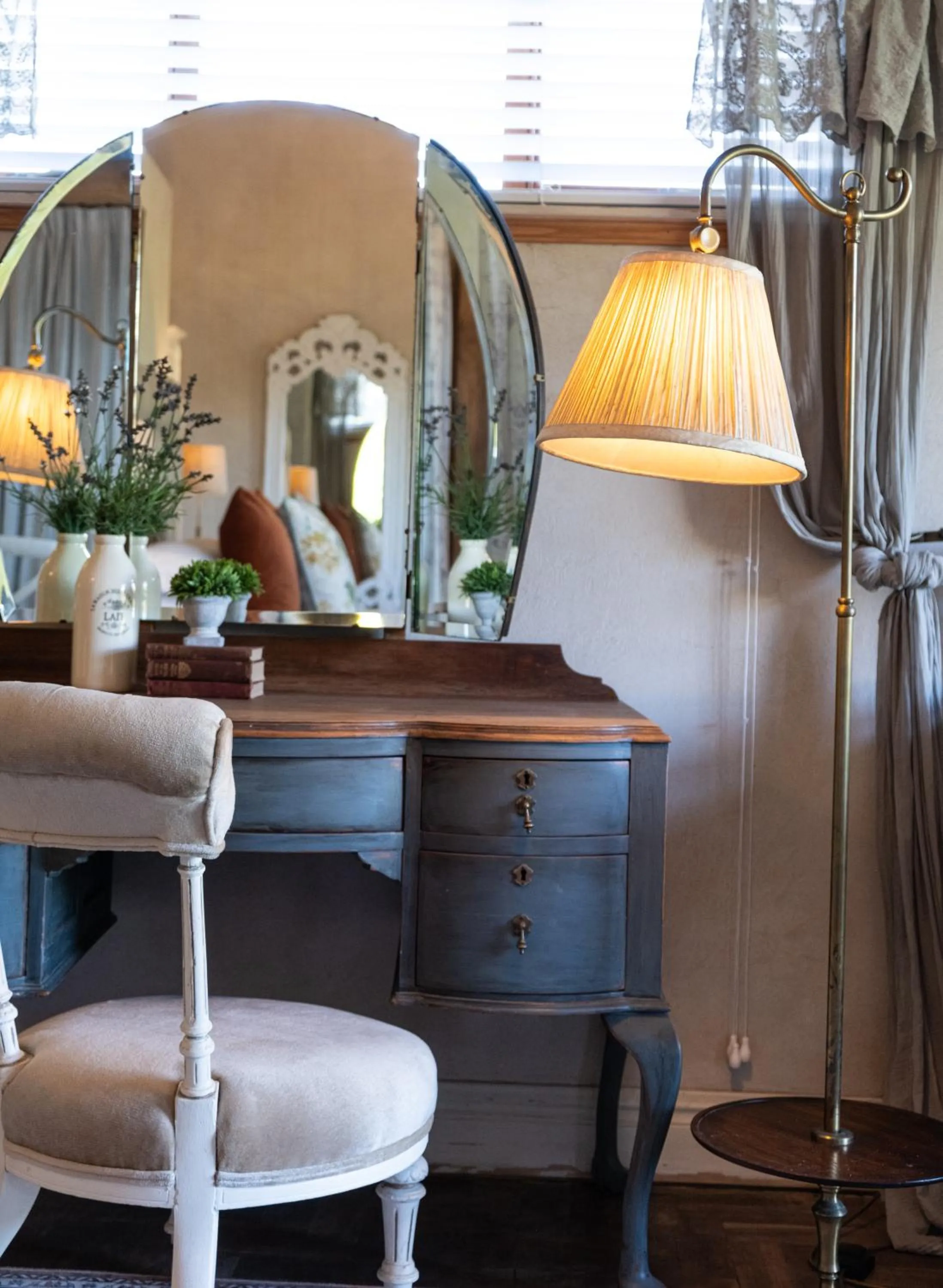 Decorative detail in Petite Provence B&B