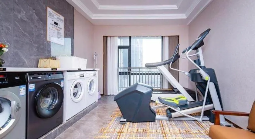 Vienna International Hotel Wuhan Huanghelou Pengliuyang Metro Station