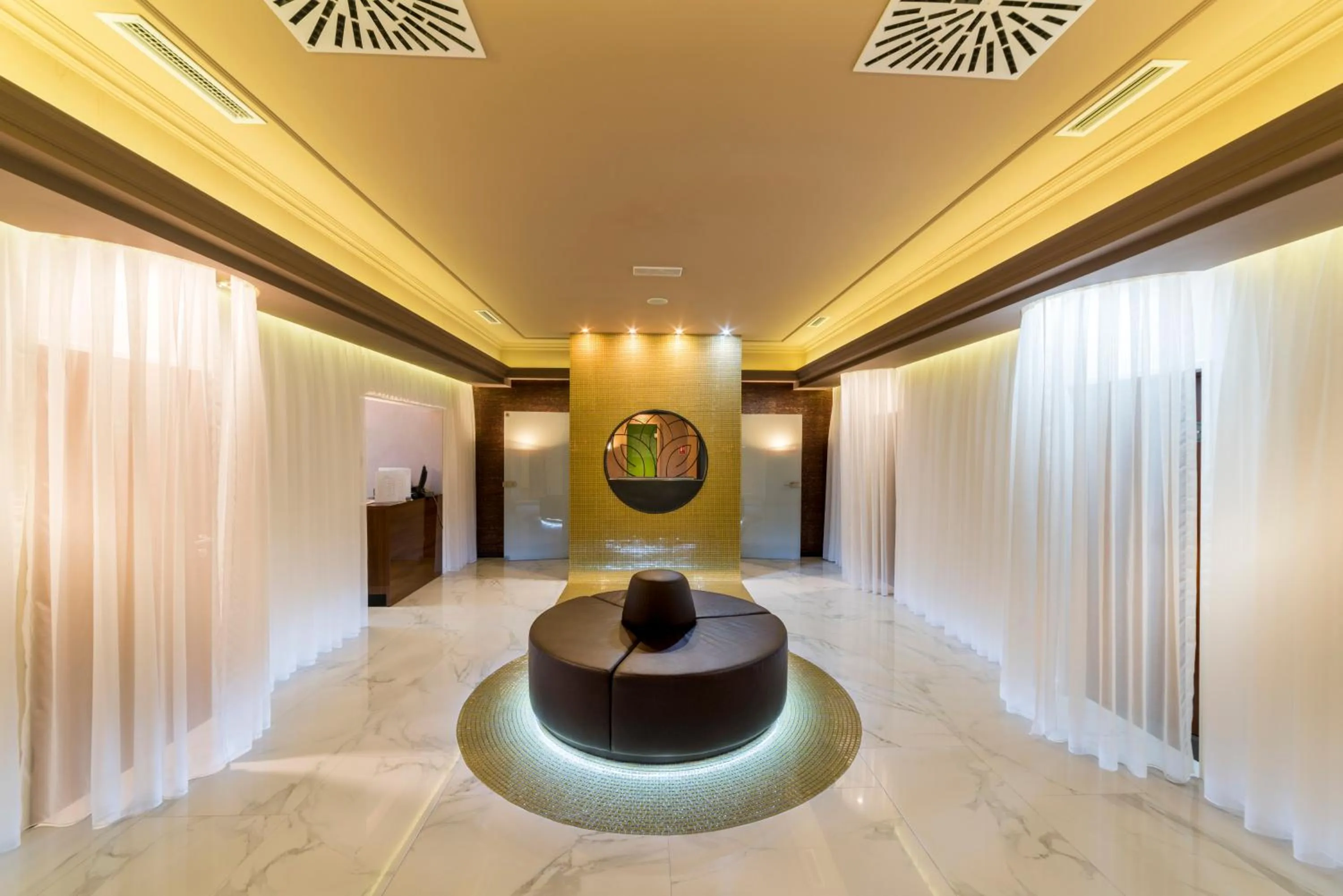 Spa and wellness centre/facilities in Lotus Therm Spa&Luxury Resort