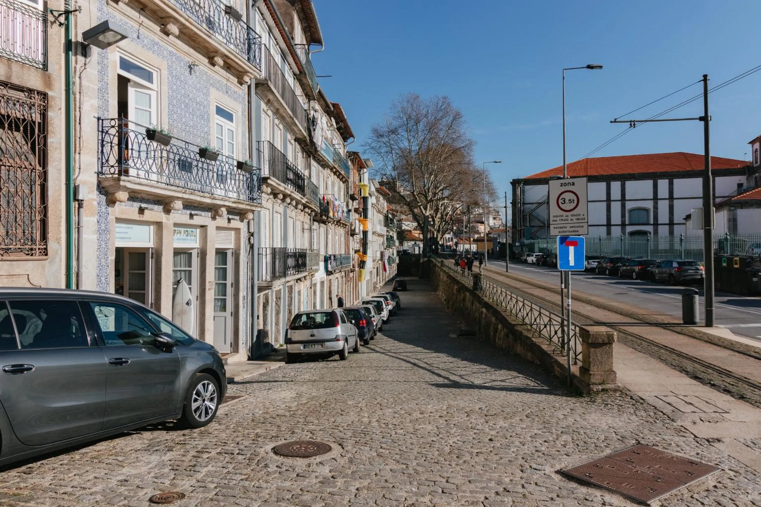 Neighbourhood in Happy Porto Hostel