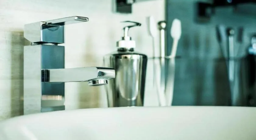 Bed in M1 Yau Ma Tei Hotel