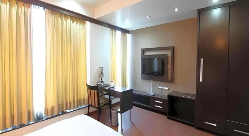 Hotel Signature Grand