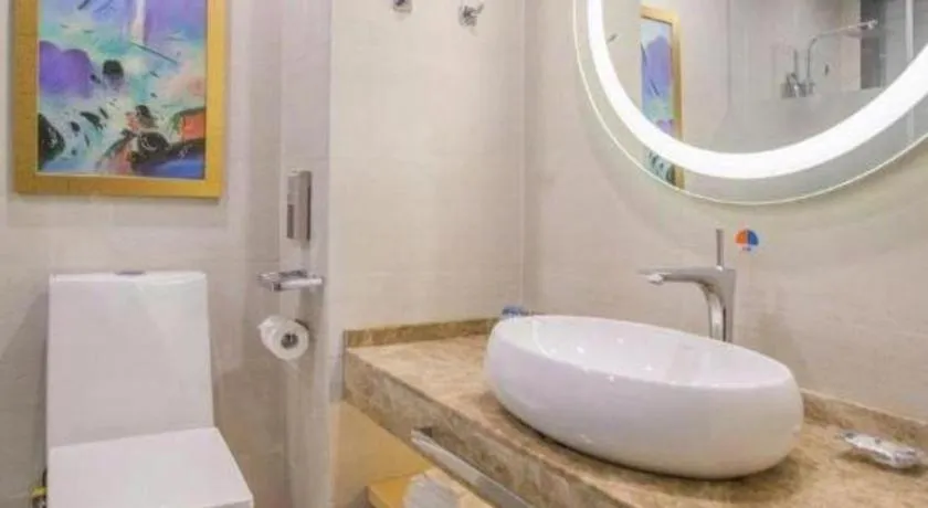 Lavande Hotel Qingdao North Station Siliu South Road