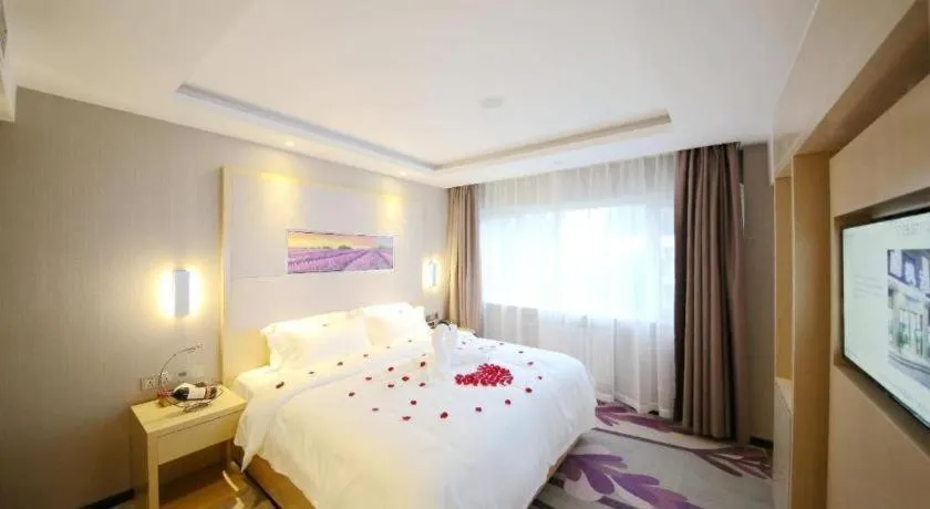 Bed in Lavande Hotel Qingdao North Station Siliu South Road