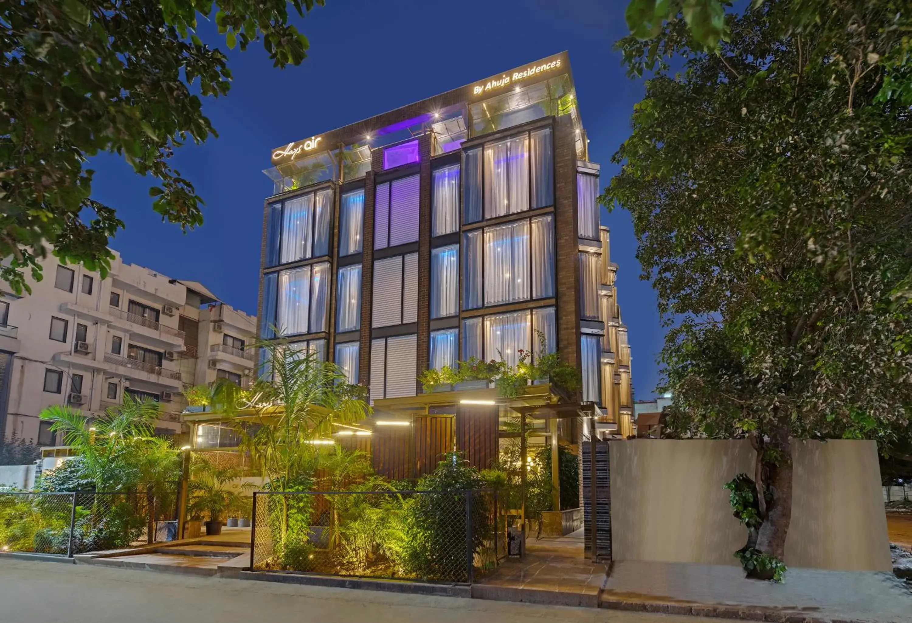 Hays AIR By Ahuja Residences - Golf Course Ext Road & Sector 51 Hays AIR By Ahuja Residences - Golf Course Ext Road & Sector 51
