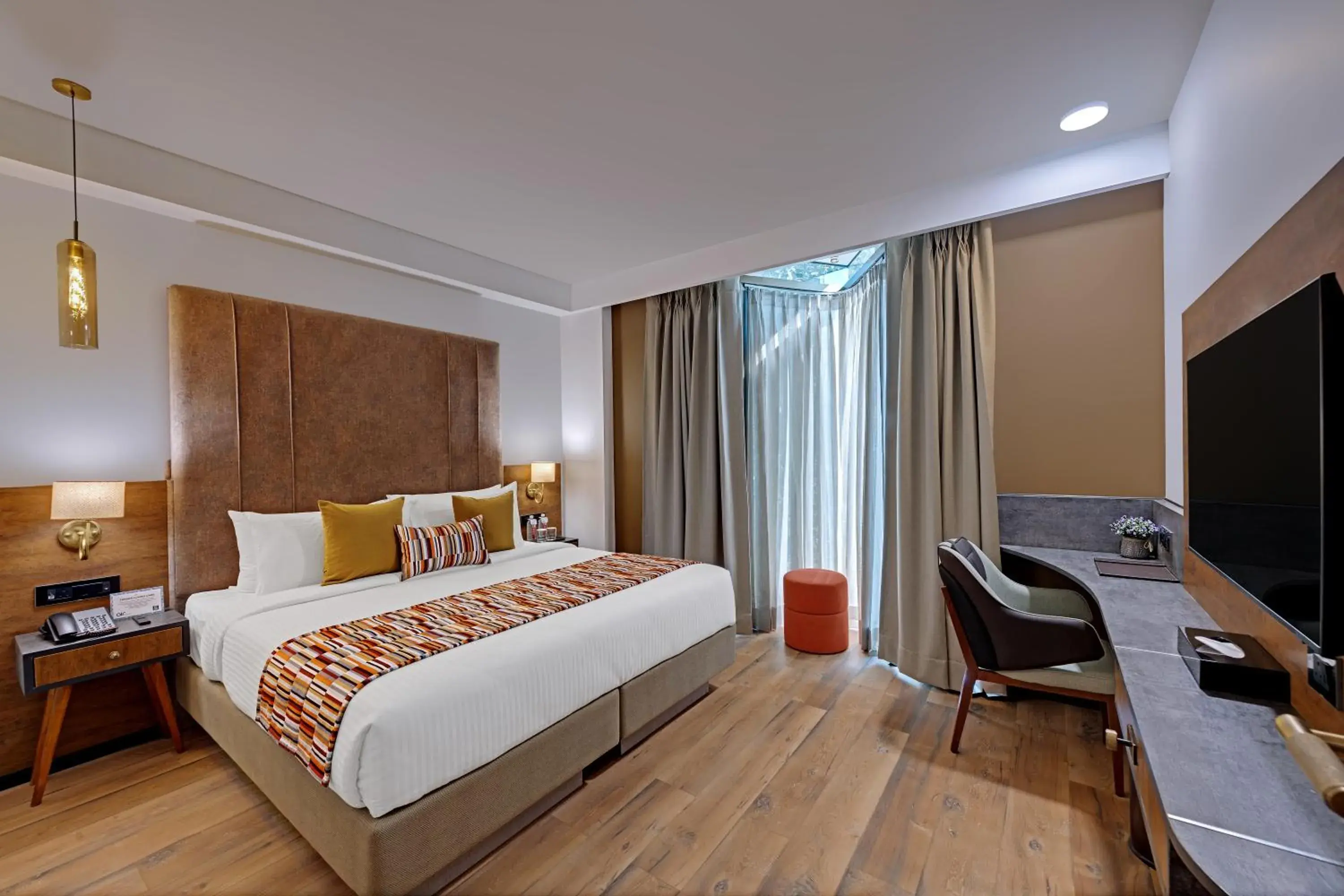 One-Bedroom Suite in Hays AIR By Ahuja Residences - Golf Course Ext Road & Sector 51 One-Bedroom Suite in Hays AIR By Ahuja Residences - Golf Course Ext Road & Sector 51