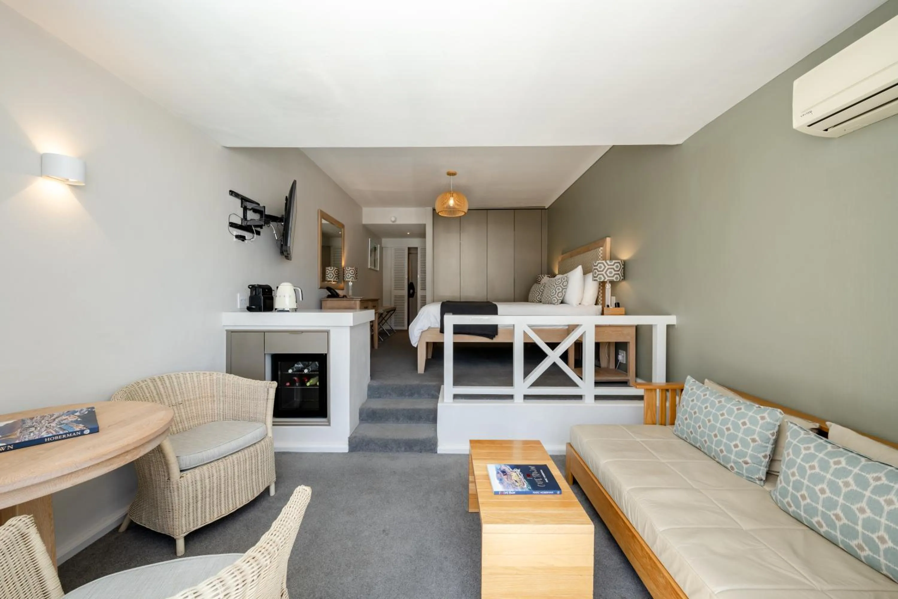 Photo of the whole room in The Bay Hotel