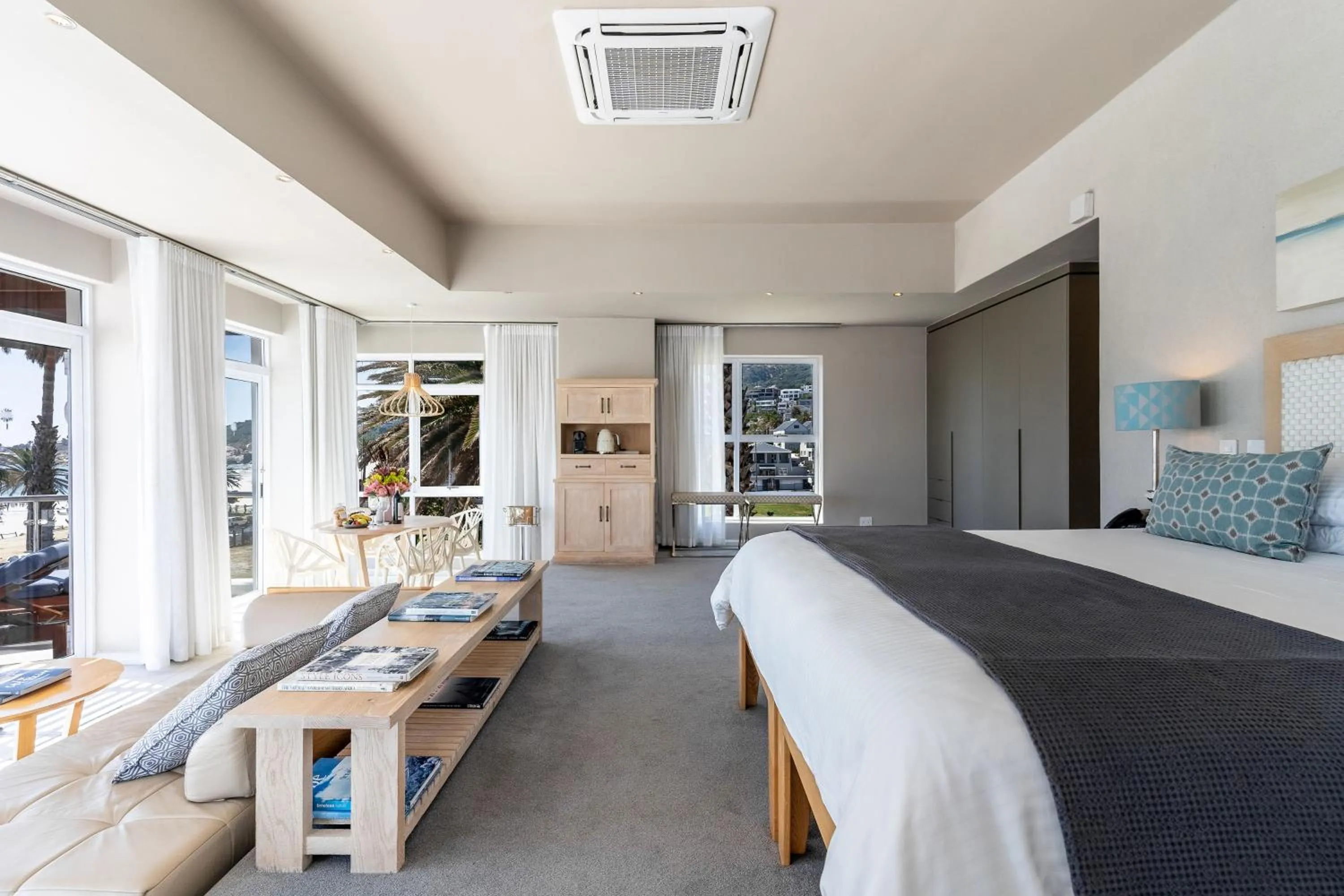 Photo of the whole room, Bed in The Bay Hotel