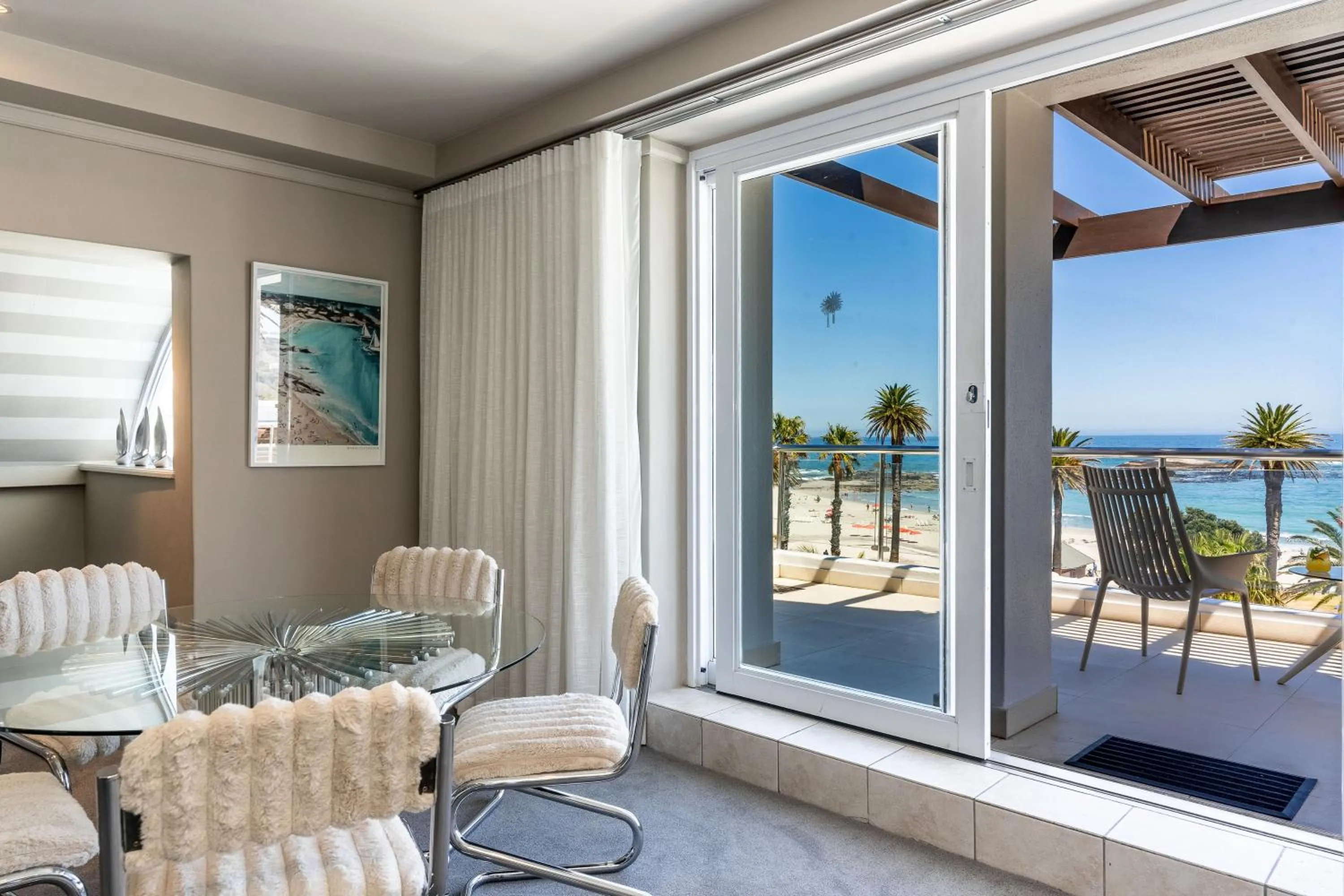 Dining area in The Bay Hotel