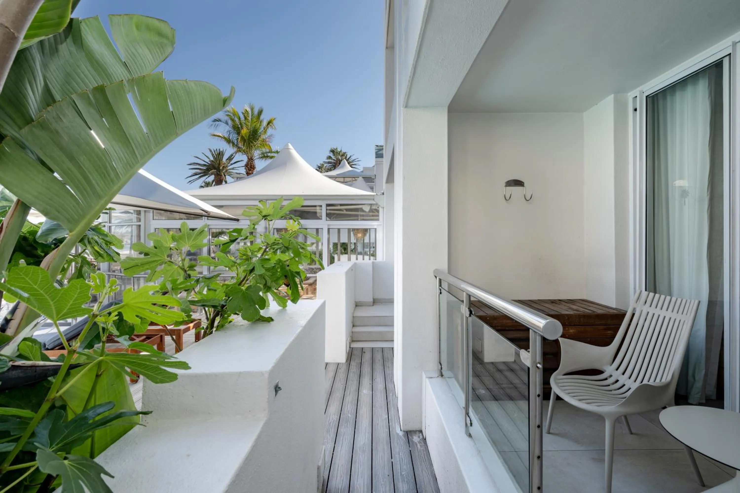 Balcony/Terrace in The Bay Hotel