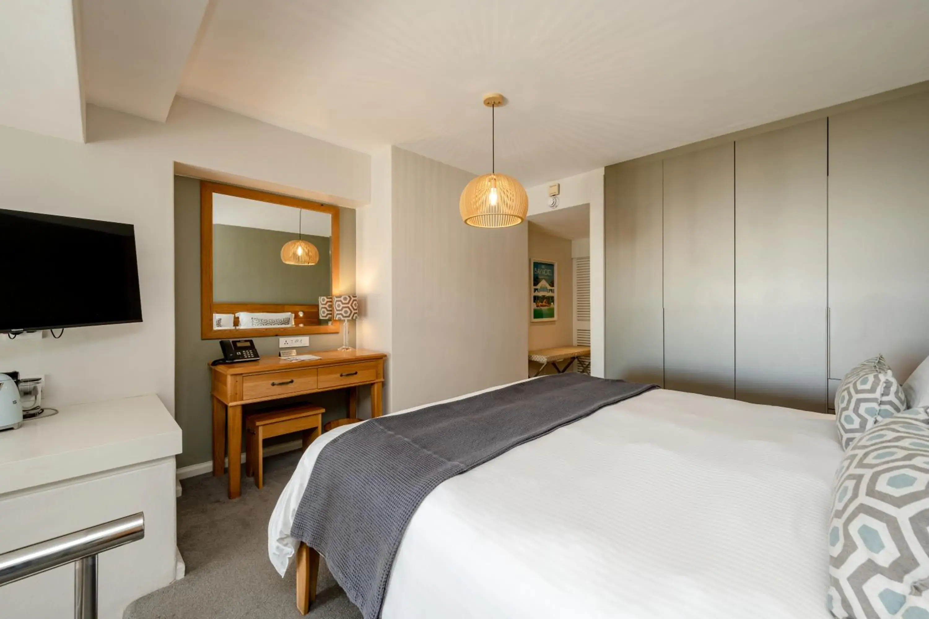 Cabana Pool Club Family Inter-connected in The Bay Hotel Cabana Pool Club Family Inter-connected in The Bay Hotel