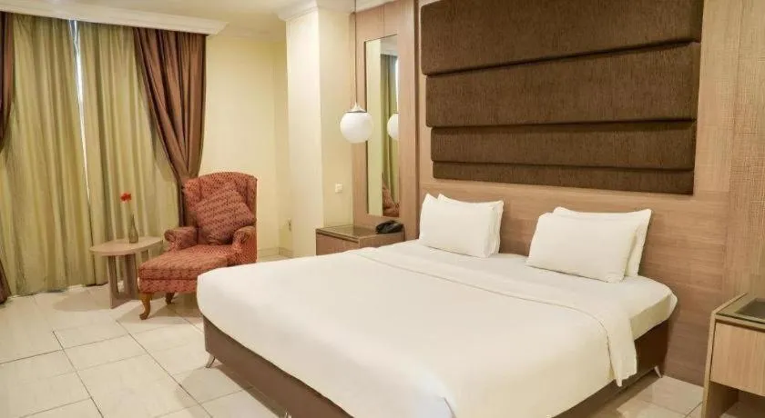 Bed in Hotel Alia Boutique Pasar Baru