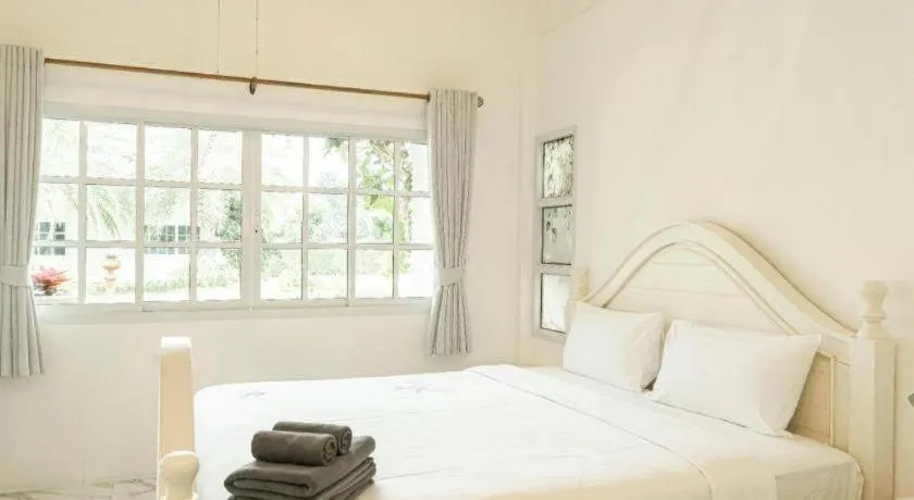 Bed in Saitong Resort