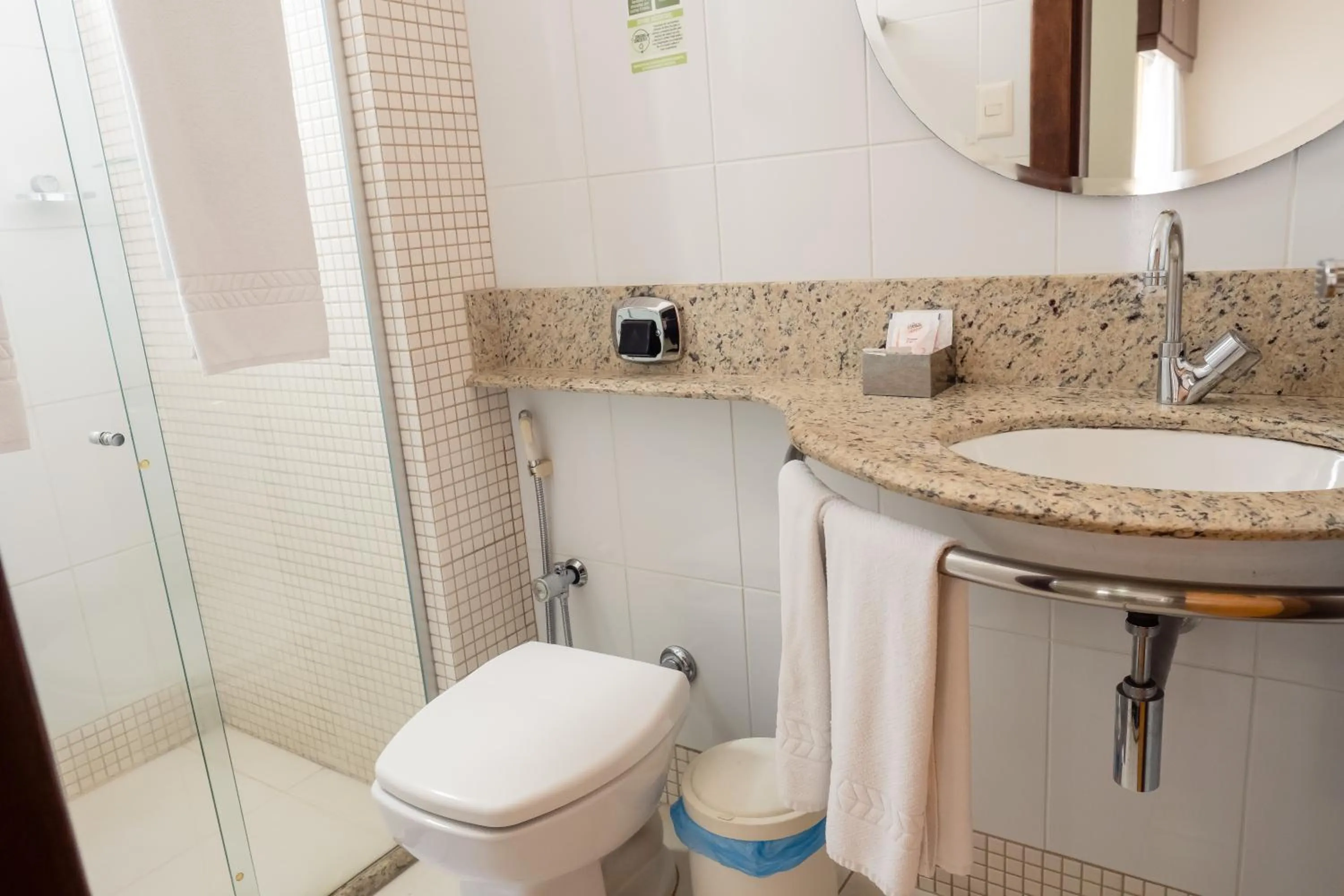 Bathroom in Ibituruna Center Hotel