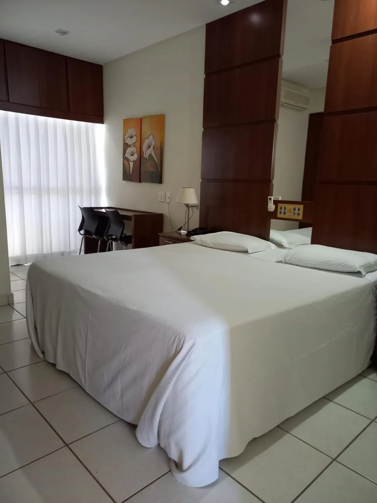 Bedroom, Bed in Ibituruna Center Hotel