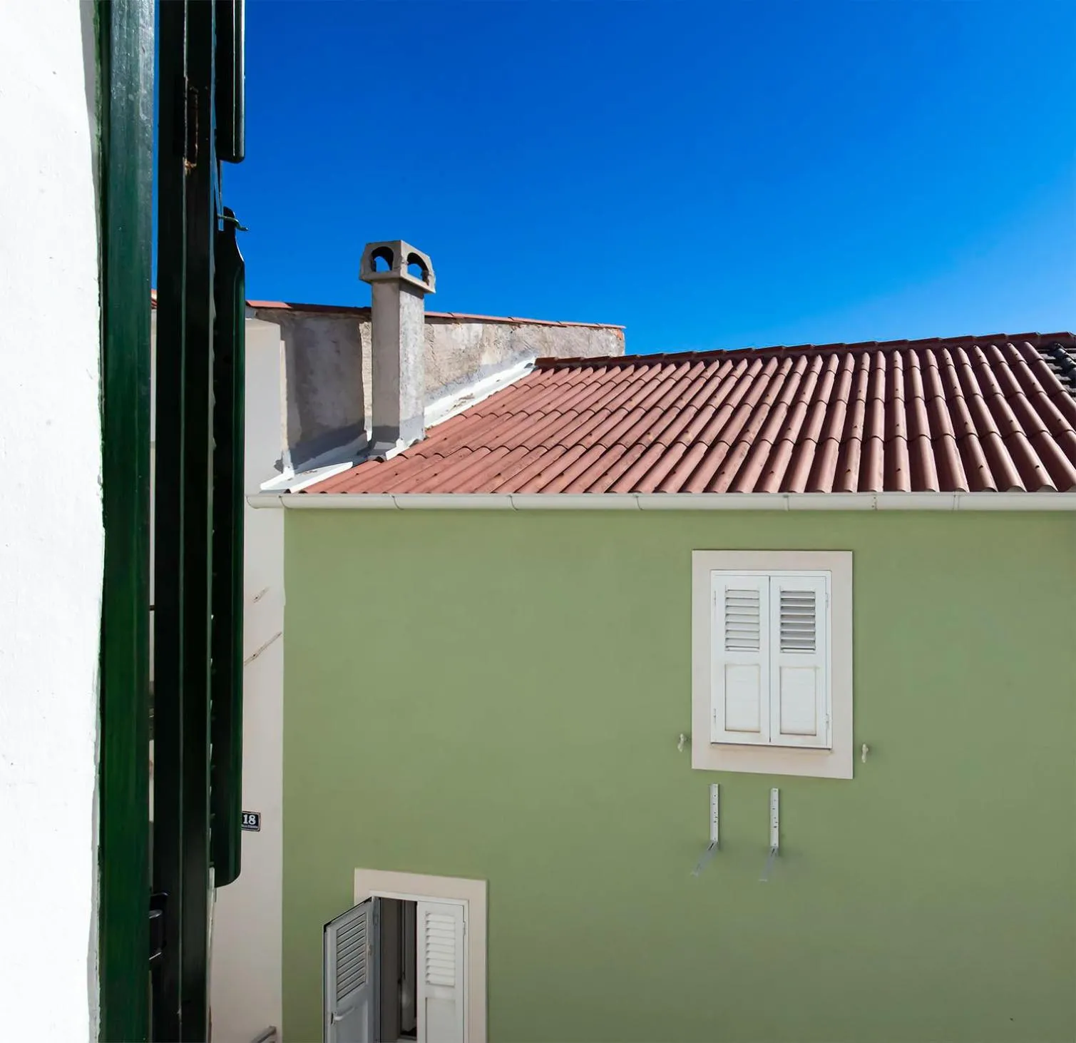 Property building in Apartment Plasa