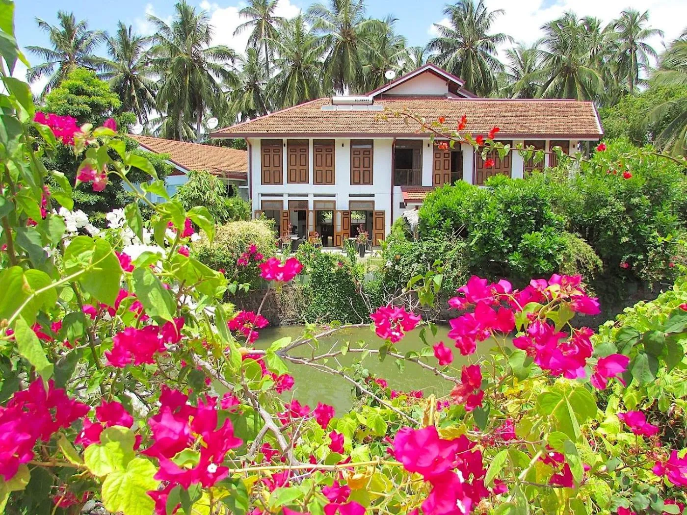 Property building in Waterland