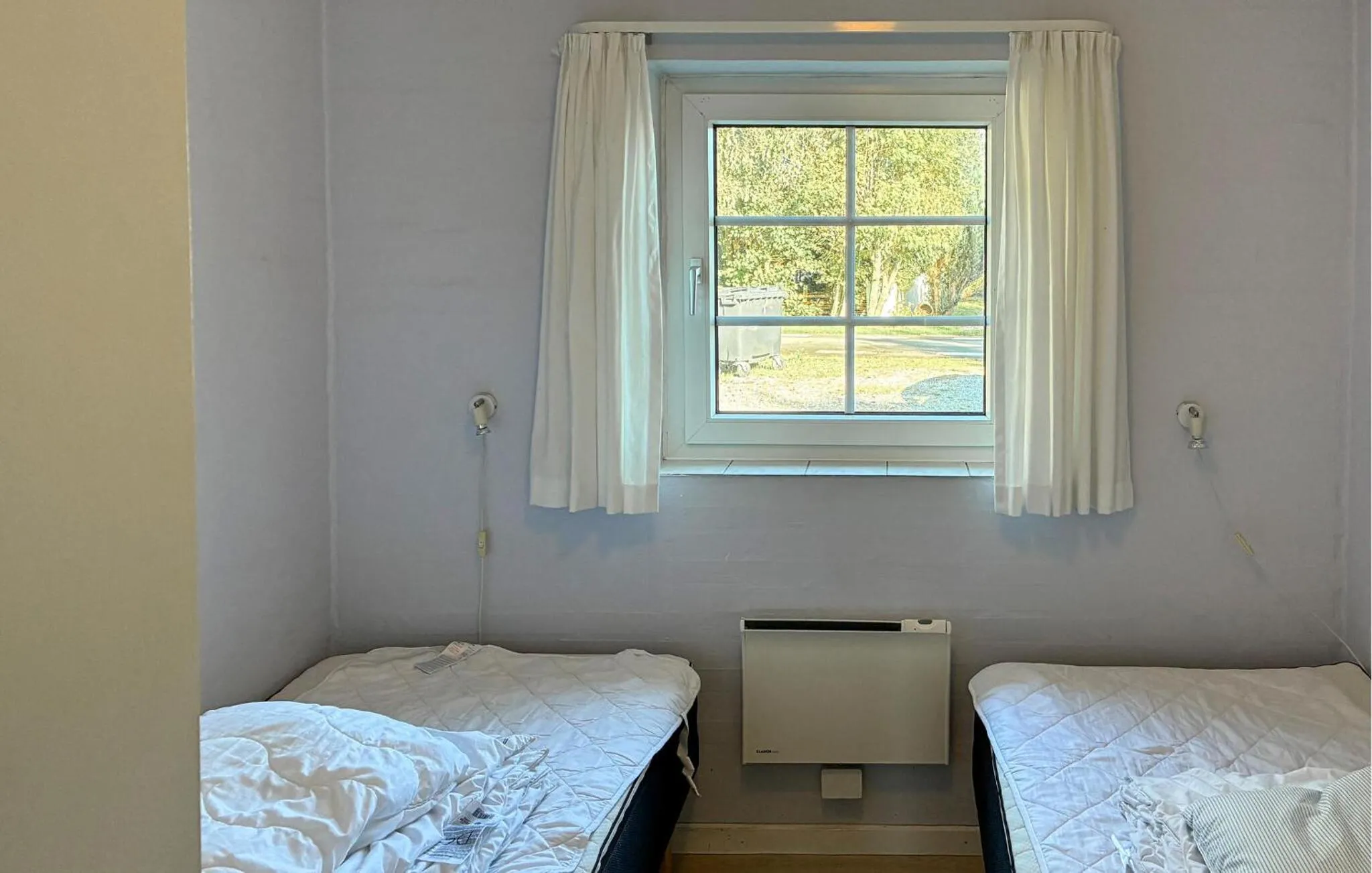 Bed in Lovely Home In Væggerløse With Sauna