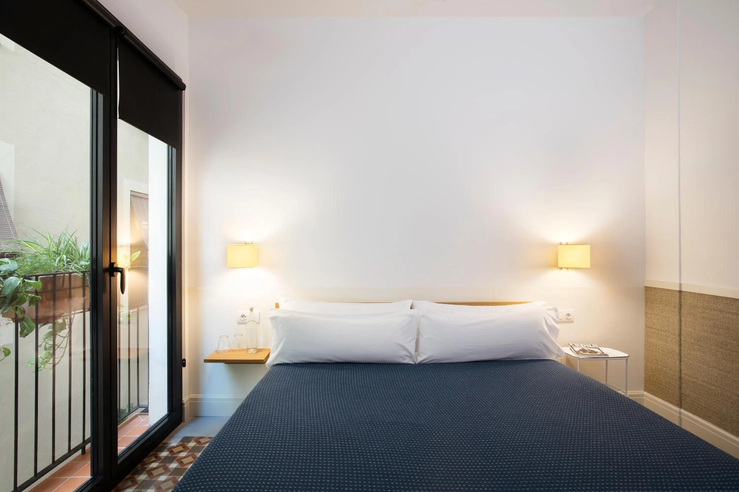 Balcony/Terrace, Bed in Hotel Casa Bonay & Spa