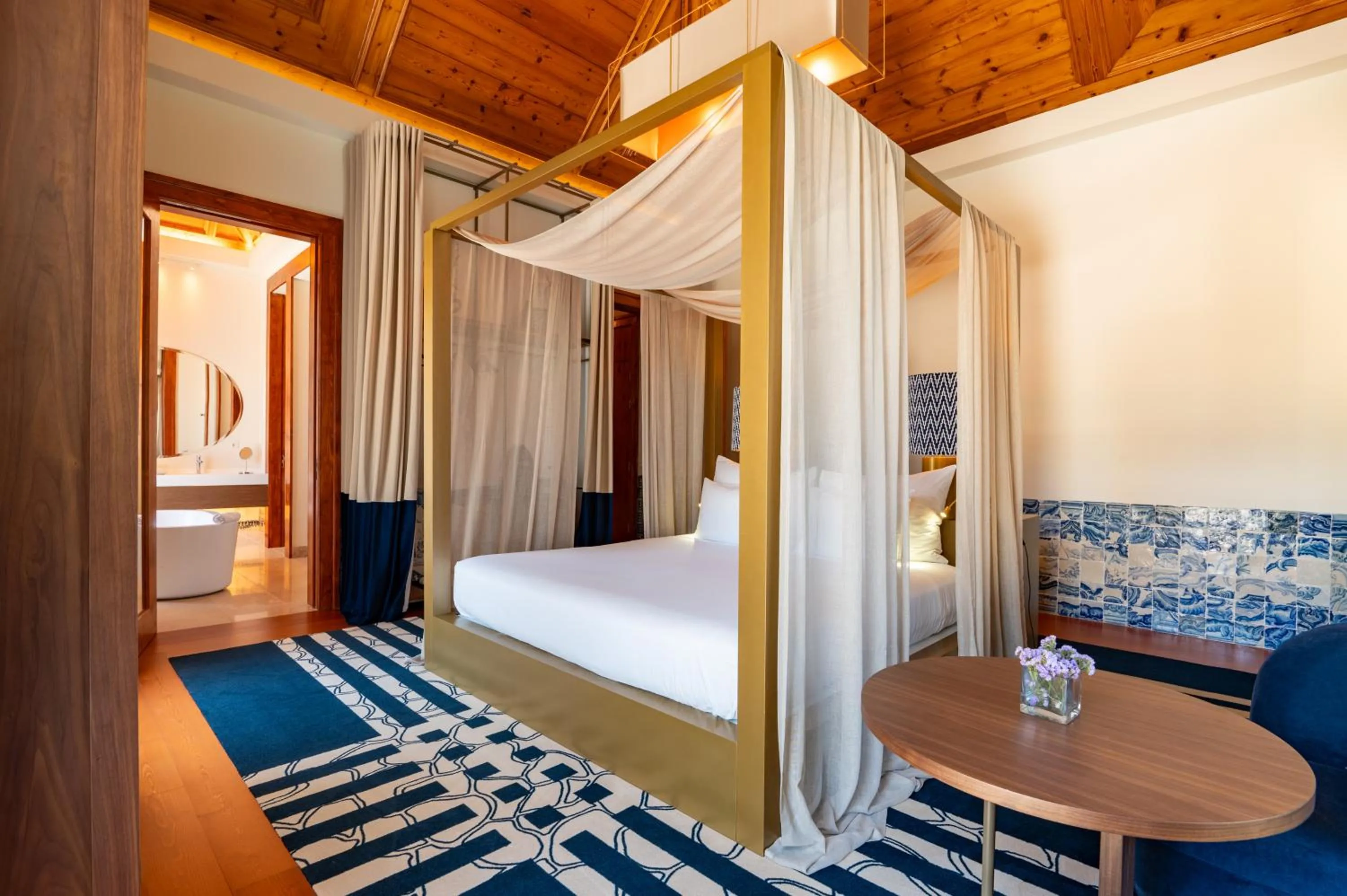 Bedroom, Bed in Palácio do Governador - Lisbon Hotel & Spa