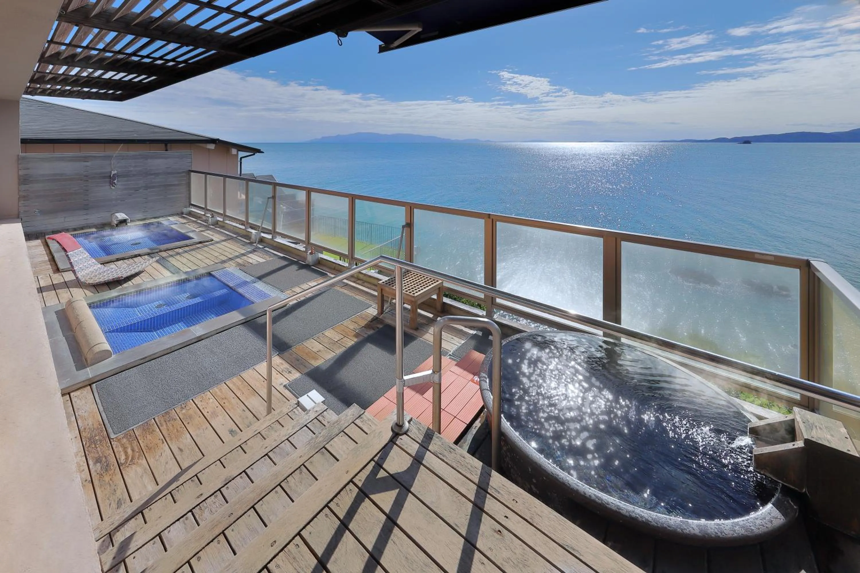 Hot Tub in Ako Onsen Shokichi