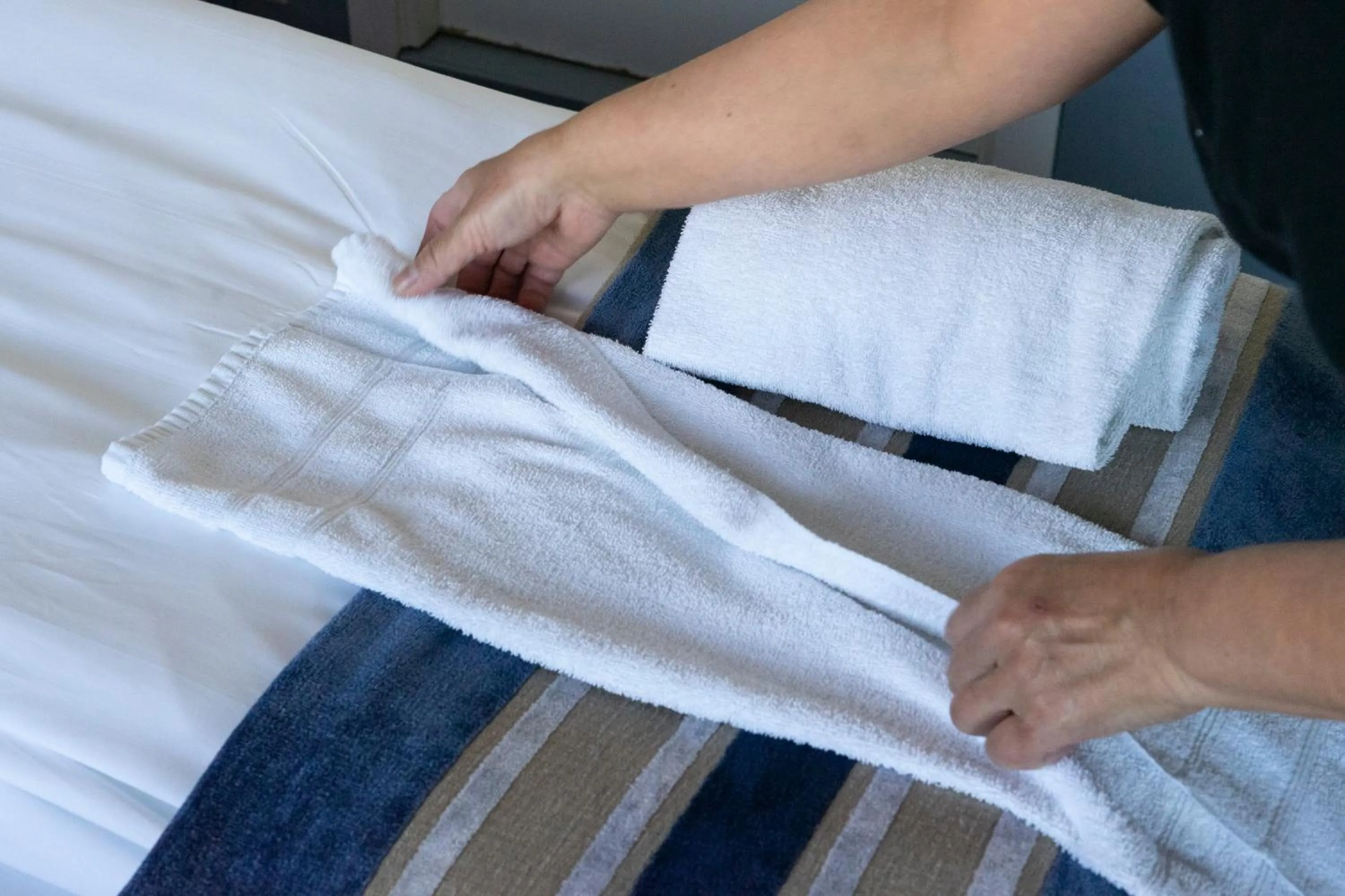 Bed in Vestnes Fjordhotell