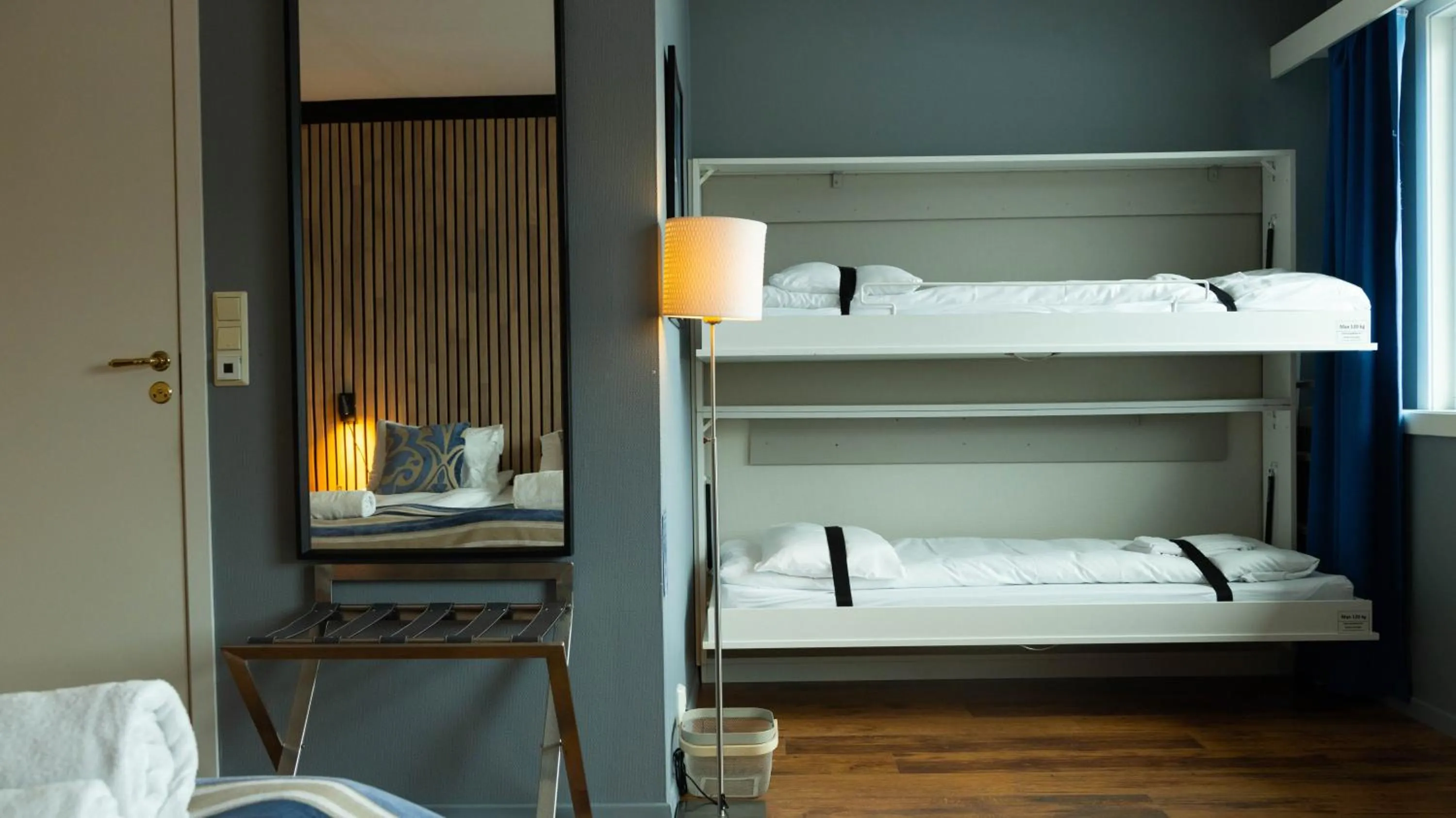 Bed in Vestnes Fjordhotell