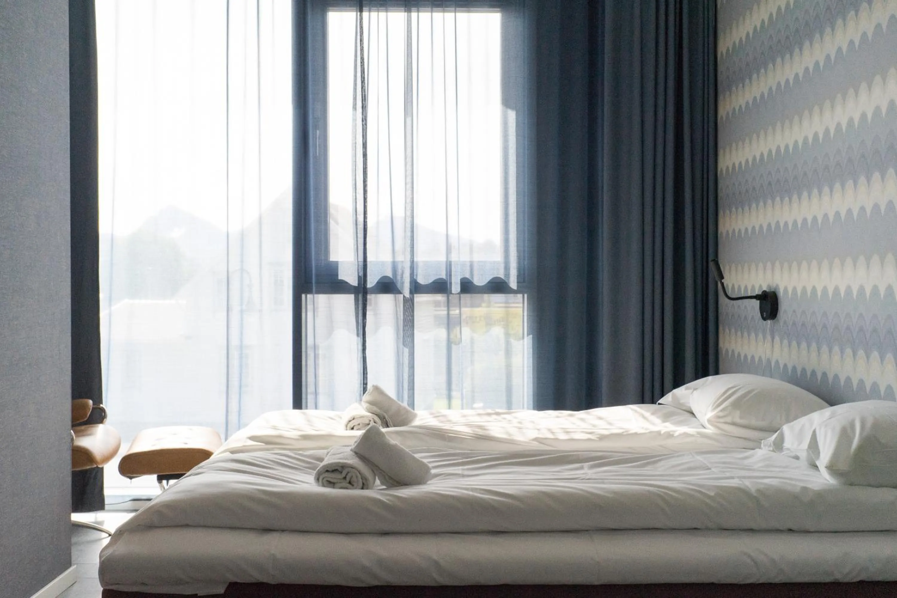 Bed in Vestnes Fjordhotell