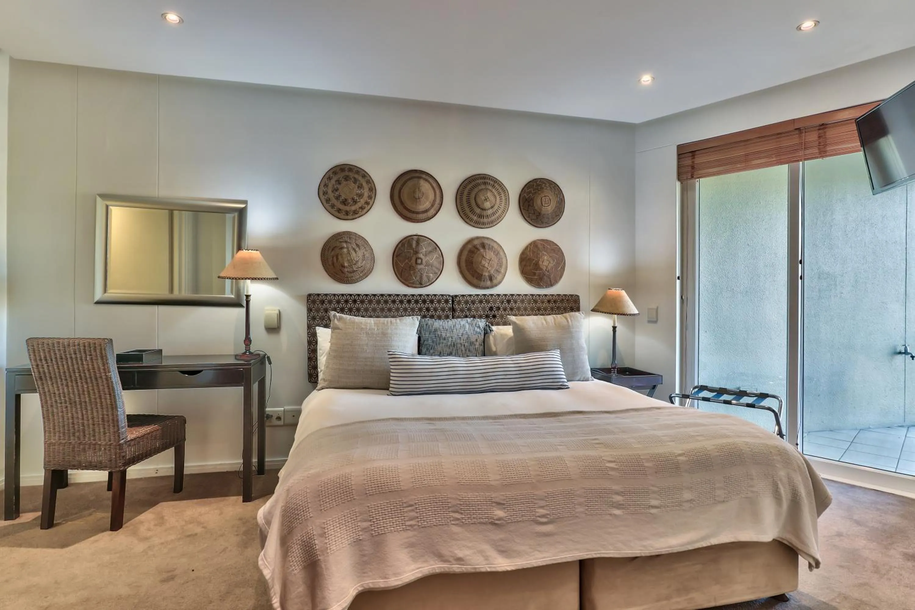 Bed in Waterfront Village