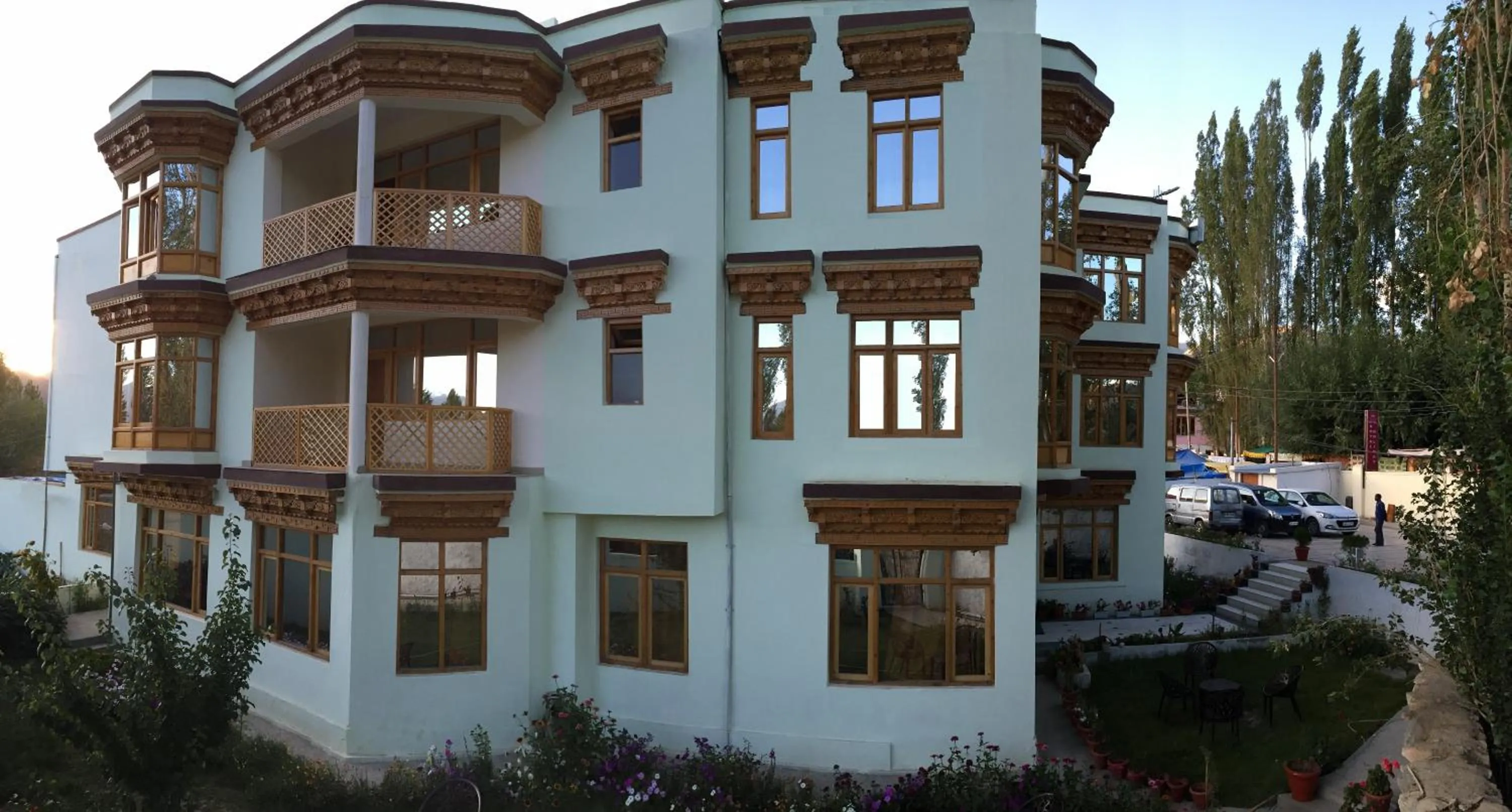 Property building in Royal Holiday Ladakh